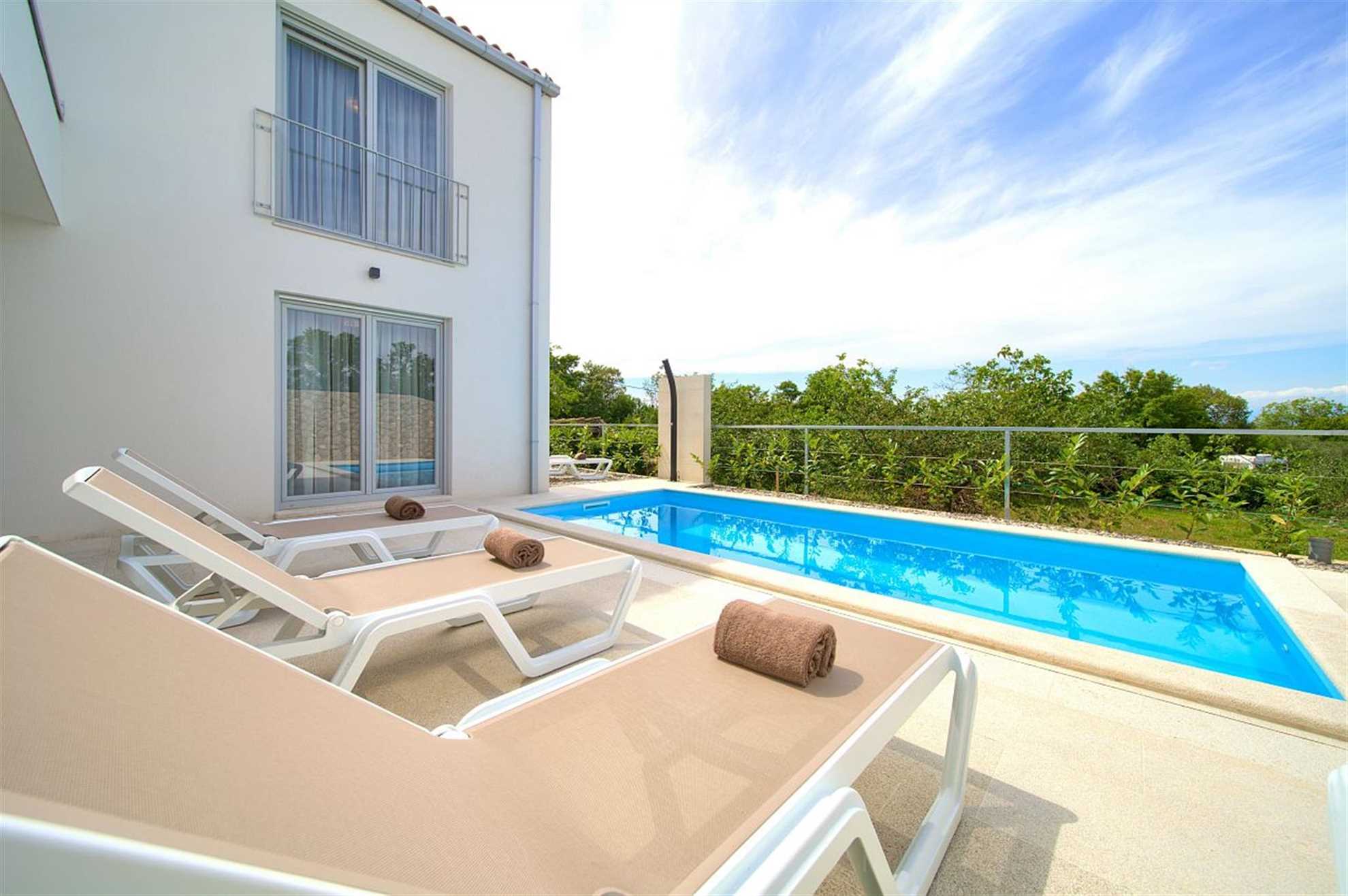 Villa Terra mit beheiztem Pool