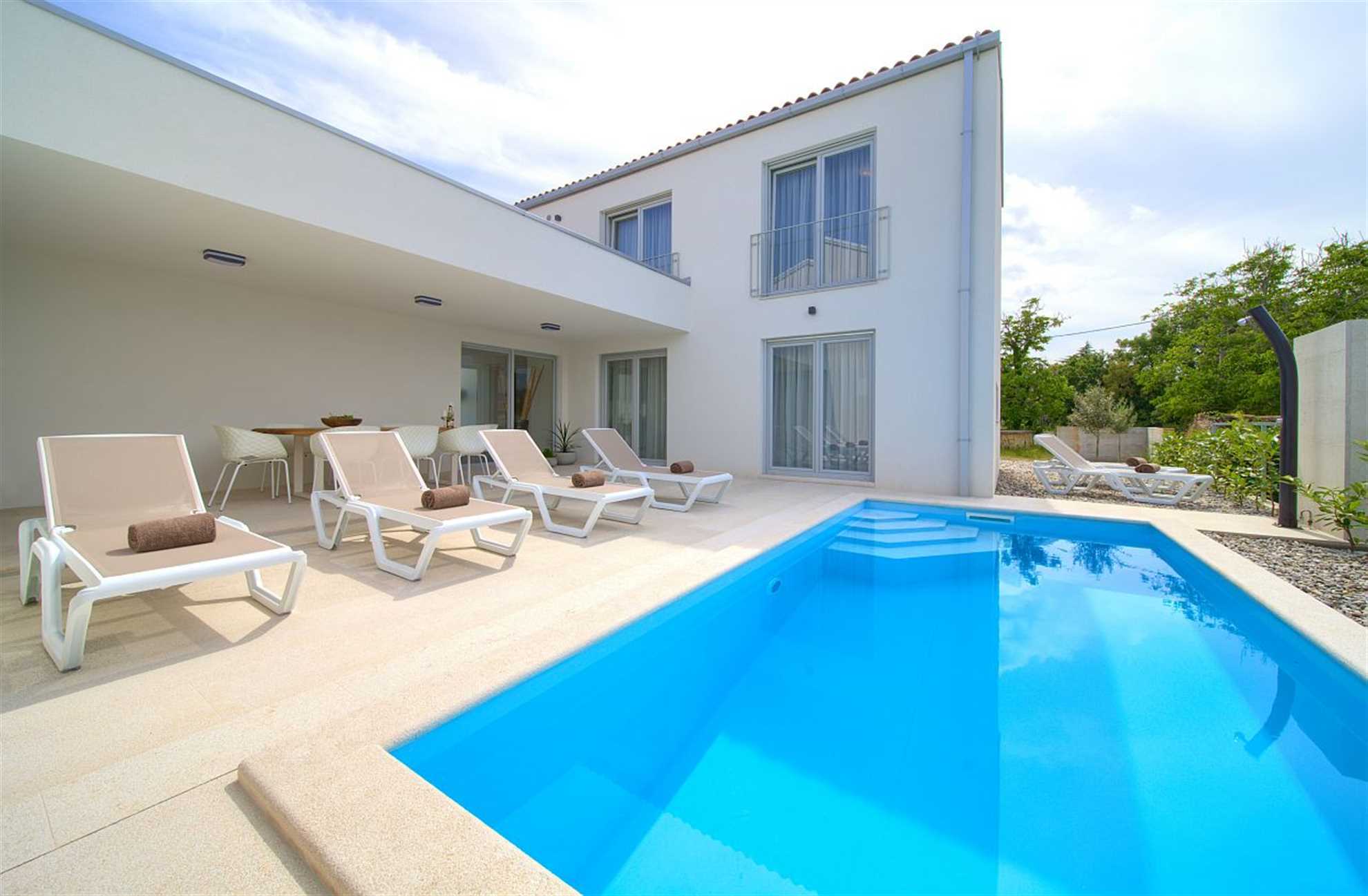 Villa Terra with heated swimming pool