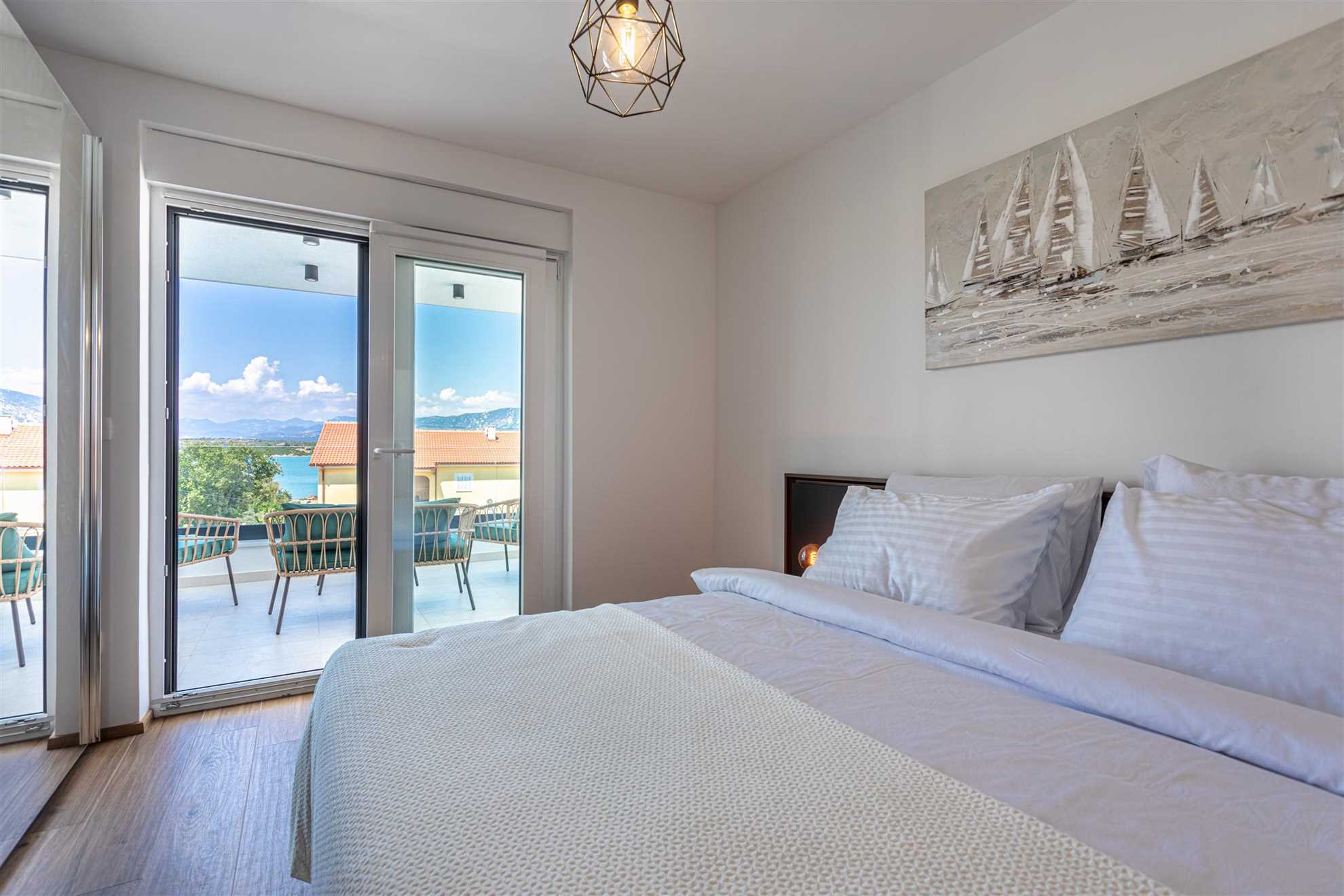 Villa Manhattan with heated pool and Seaview