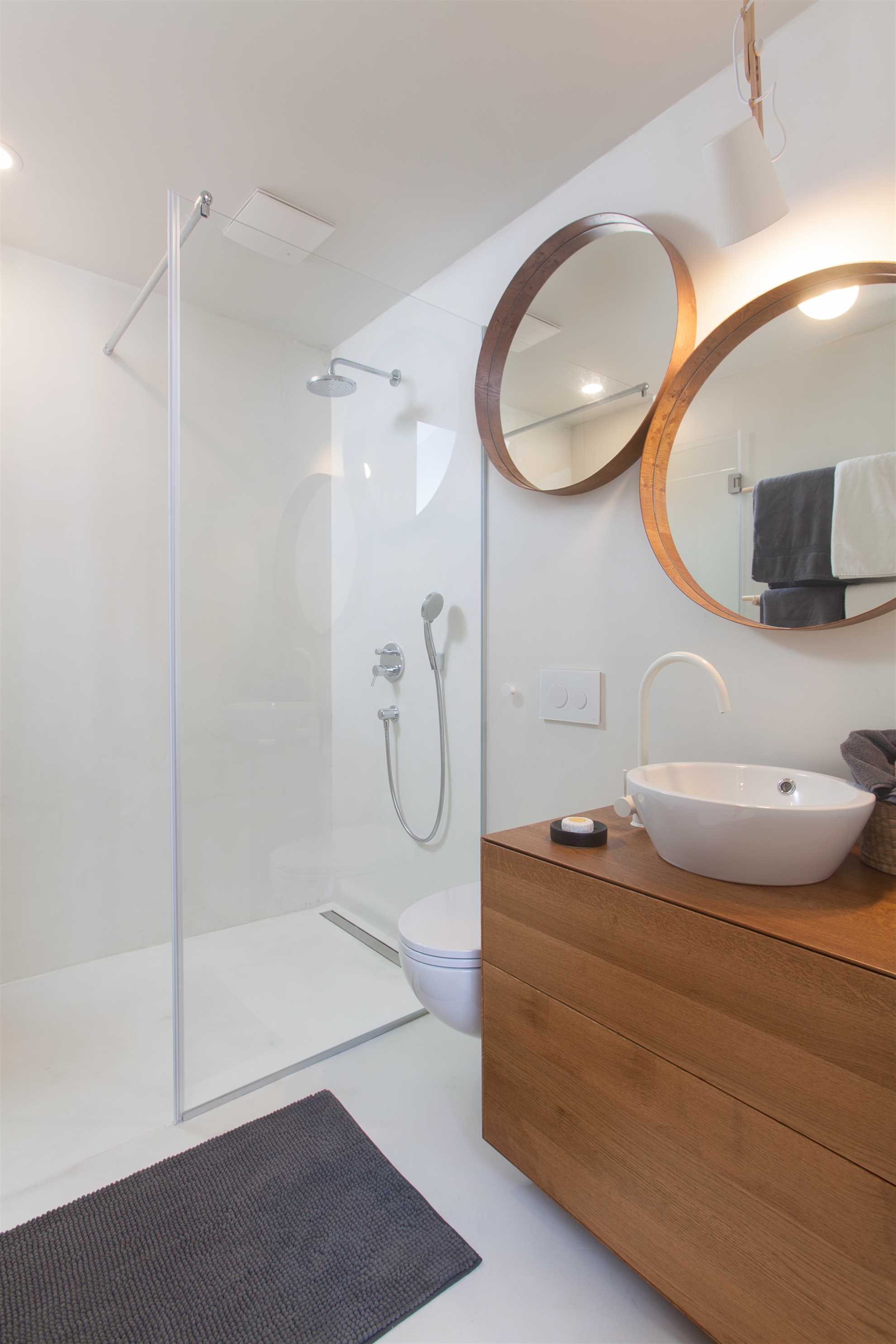 Awarded Design Villa Olea, Luxury Villa with heated pool & Seaview