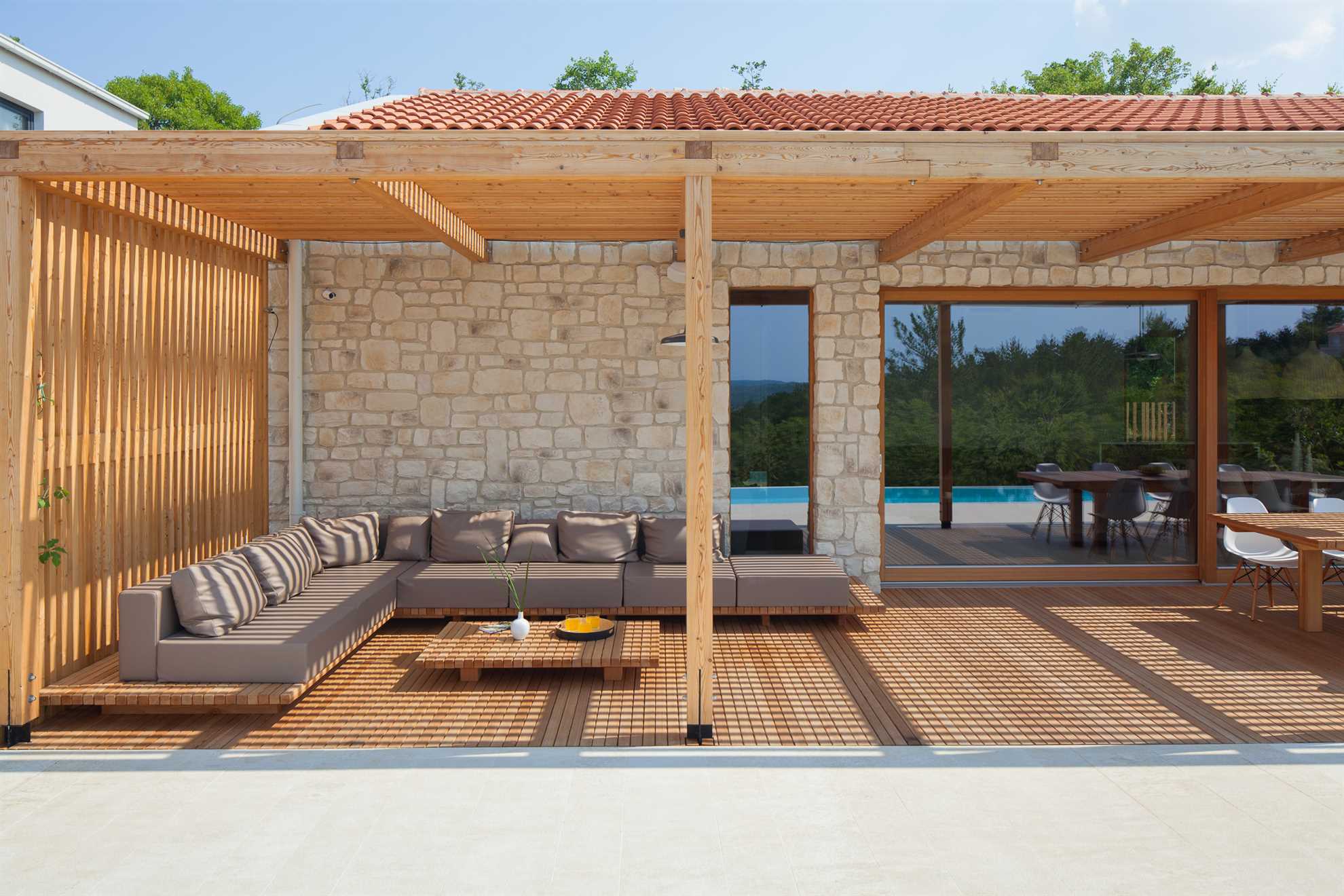 Awarded Design Villa Olea, Luxury Villa with heated pool & Seaview