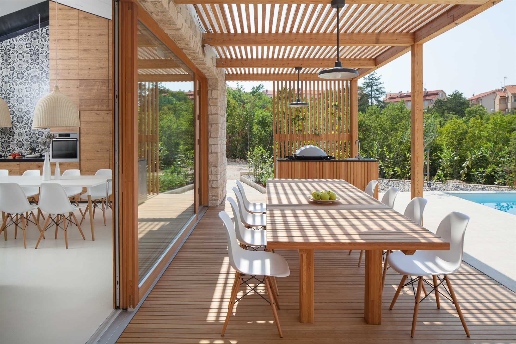 Awarded Design Villa Olea, Luxury Villa with heated pool & Seaview
