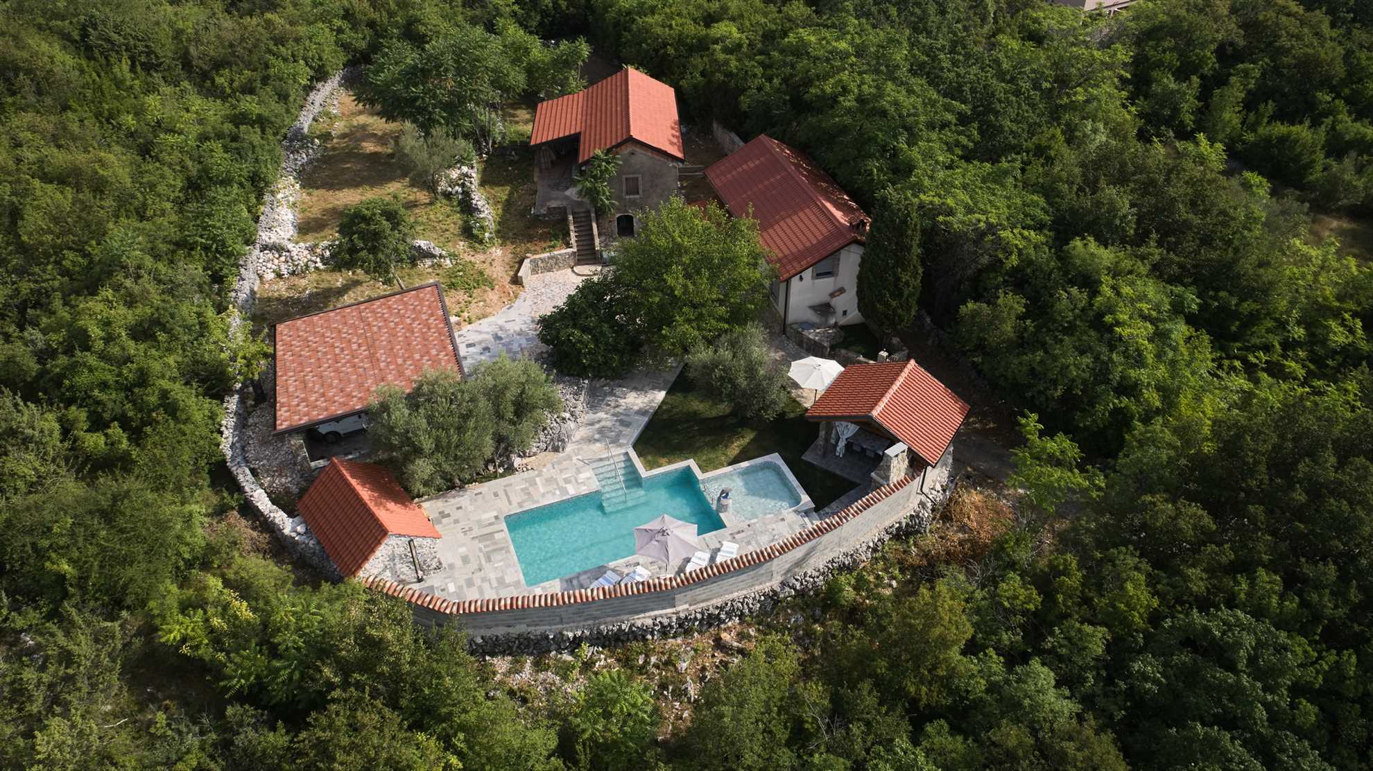 Charming Villa Neval with private swimming pool - Why choose us?