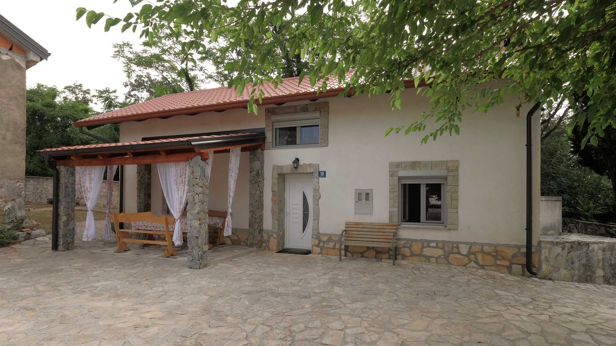 Charming Villa Neval with private swimming pool - Why choose us?