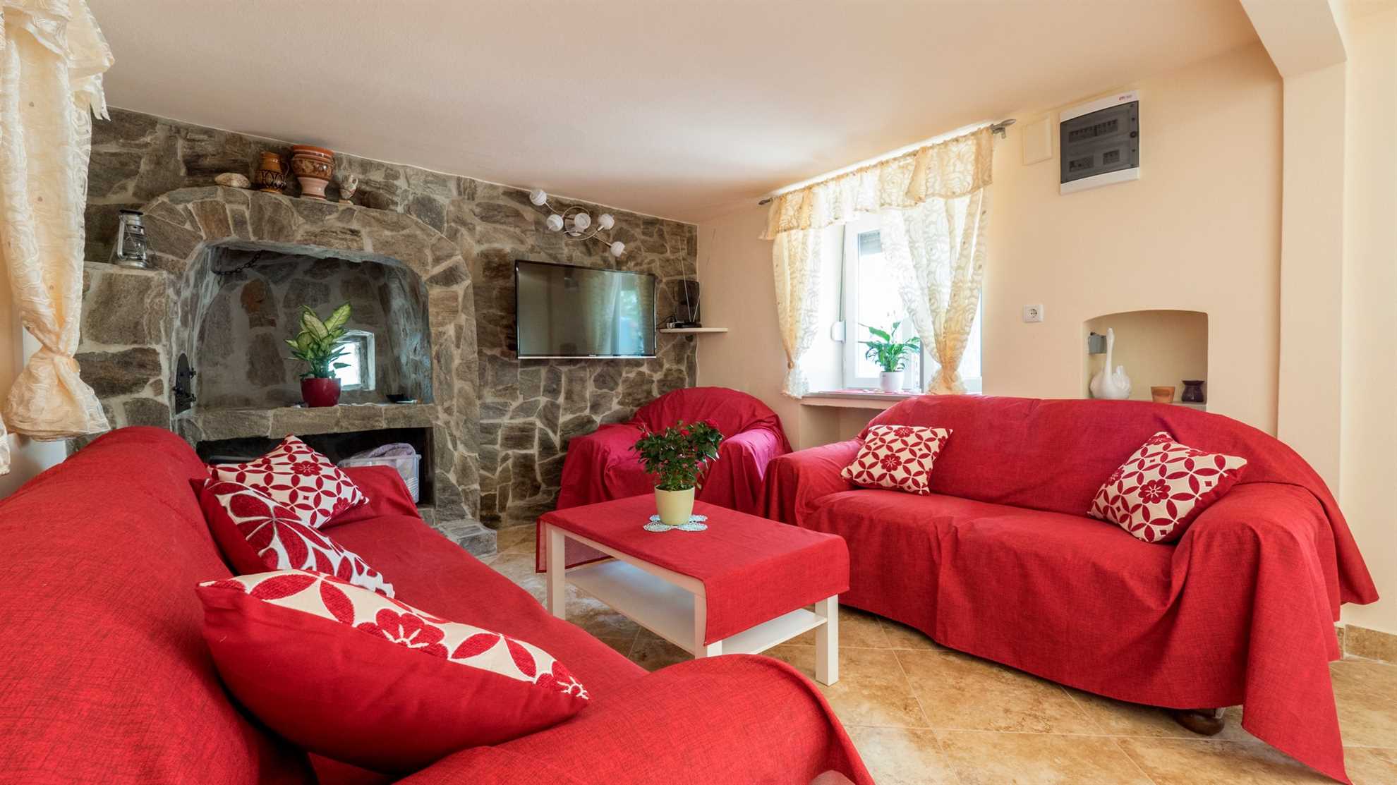 Charming Villa Neval with private swimming pool - Why choose us?