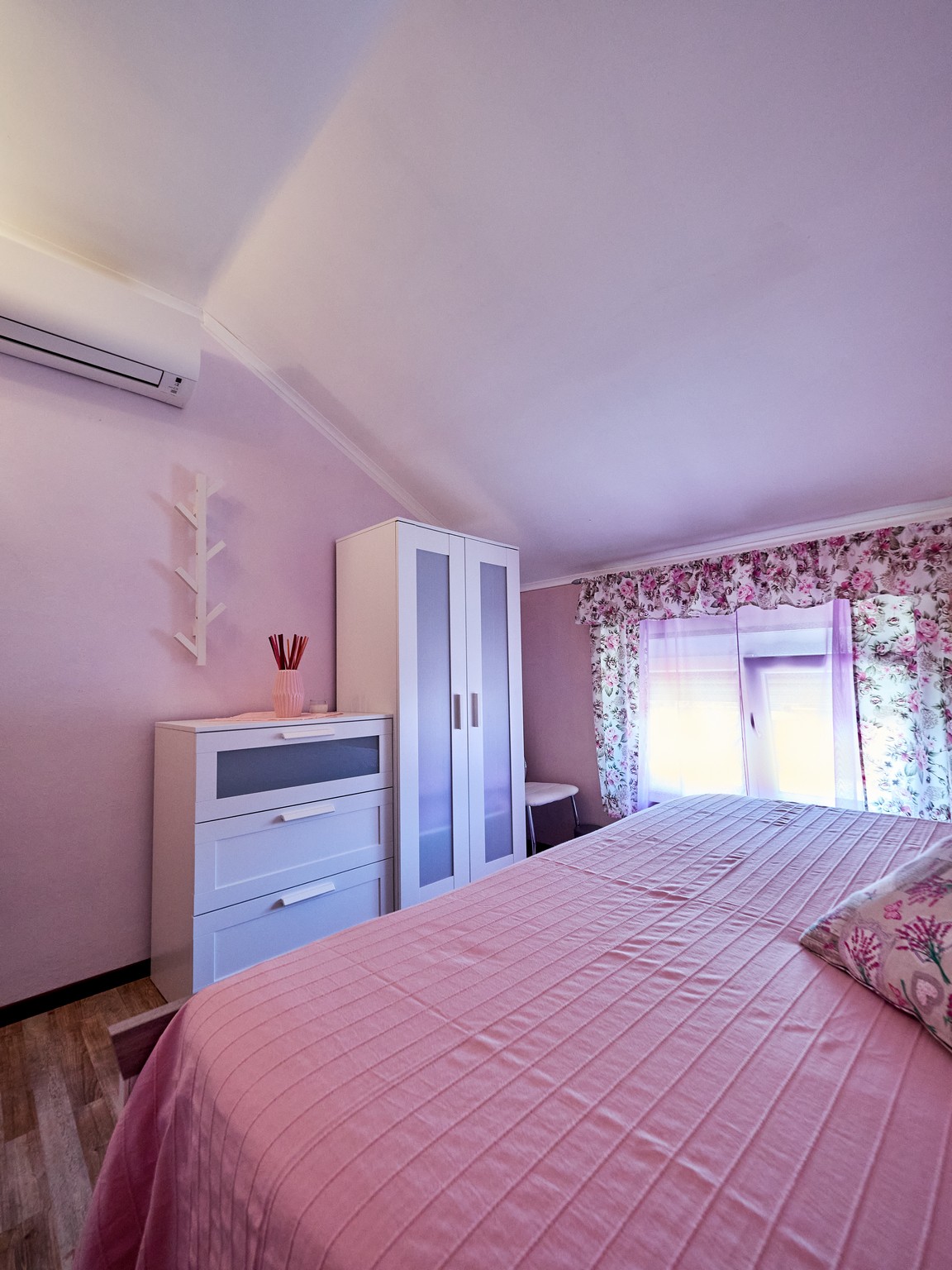 Charming Villa Neval with private swimming pool - Why choose us?