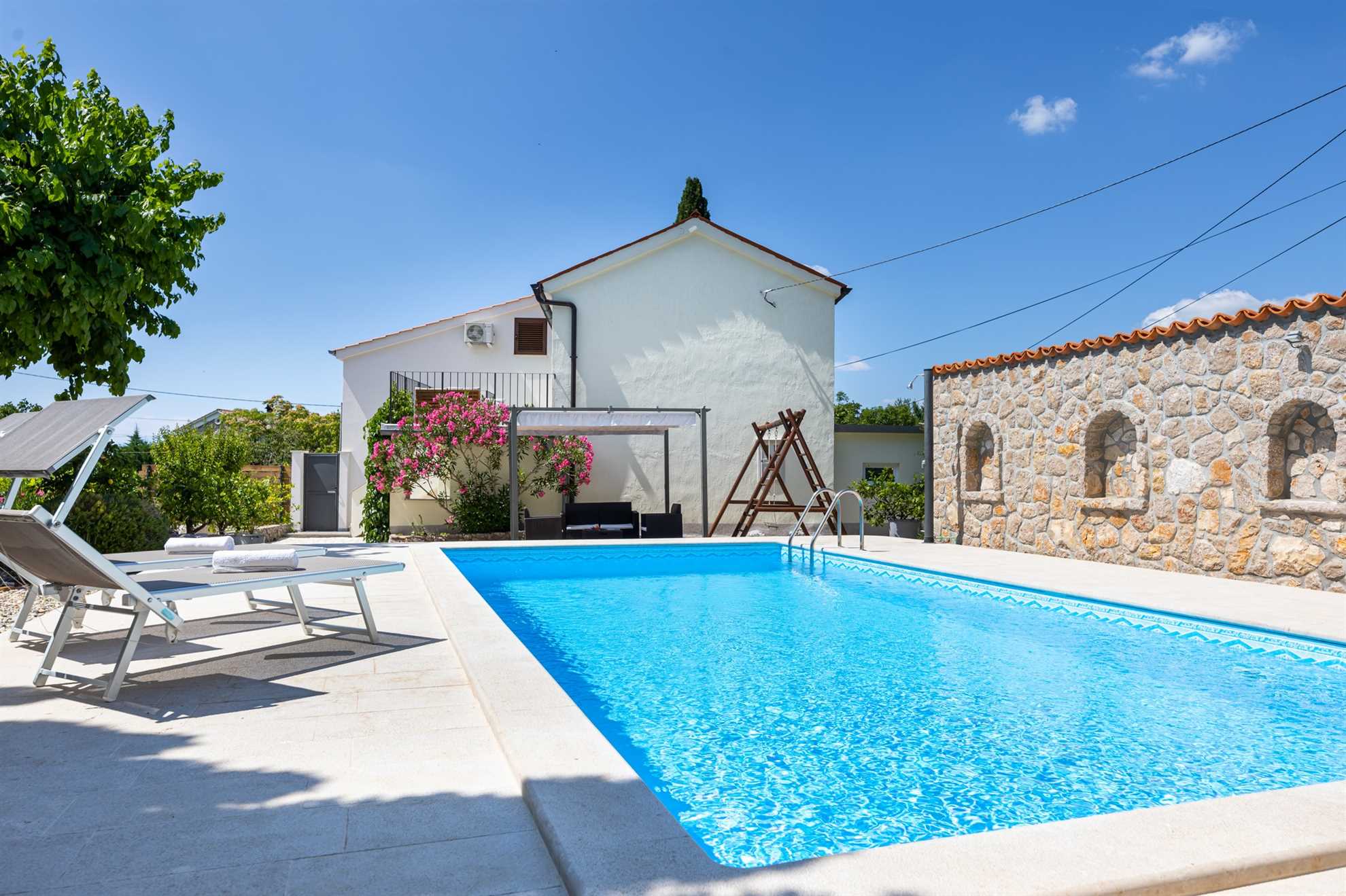 Charmantes Ferienhaus Antica mit privatem Pool