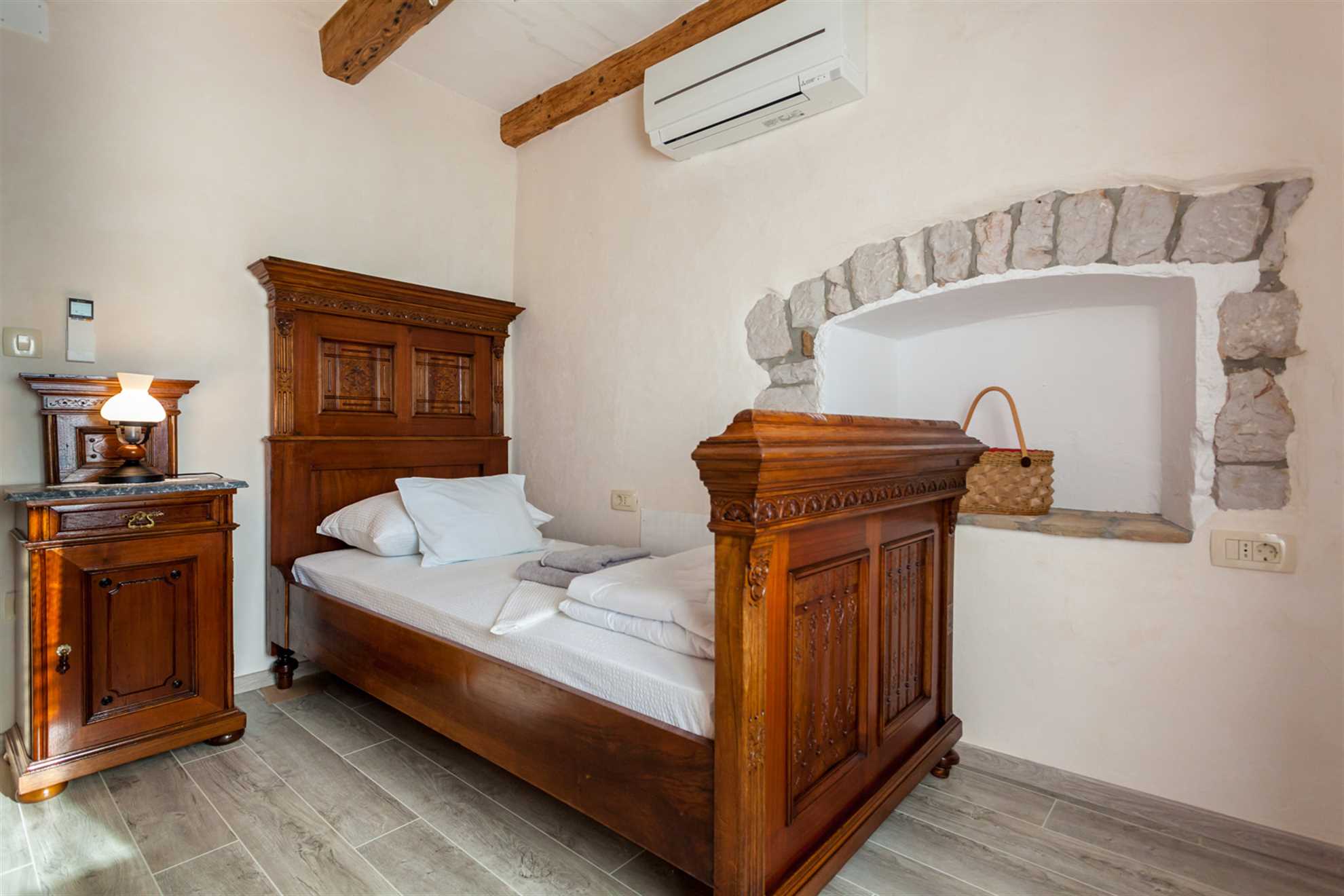 Rustic stone house Villa Dunatić with a private pool