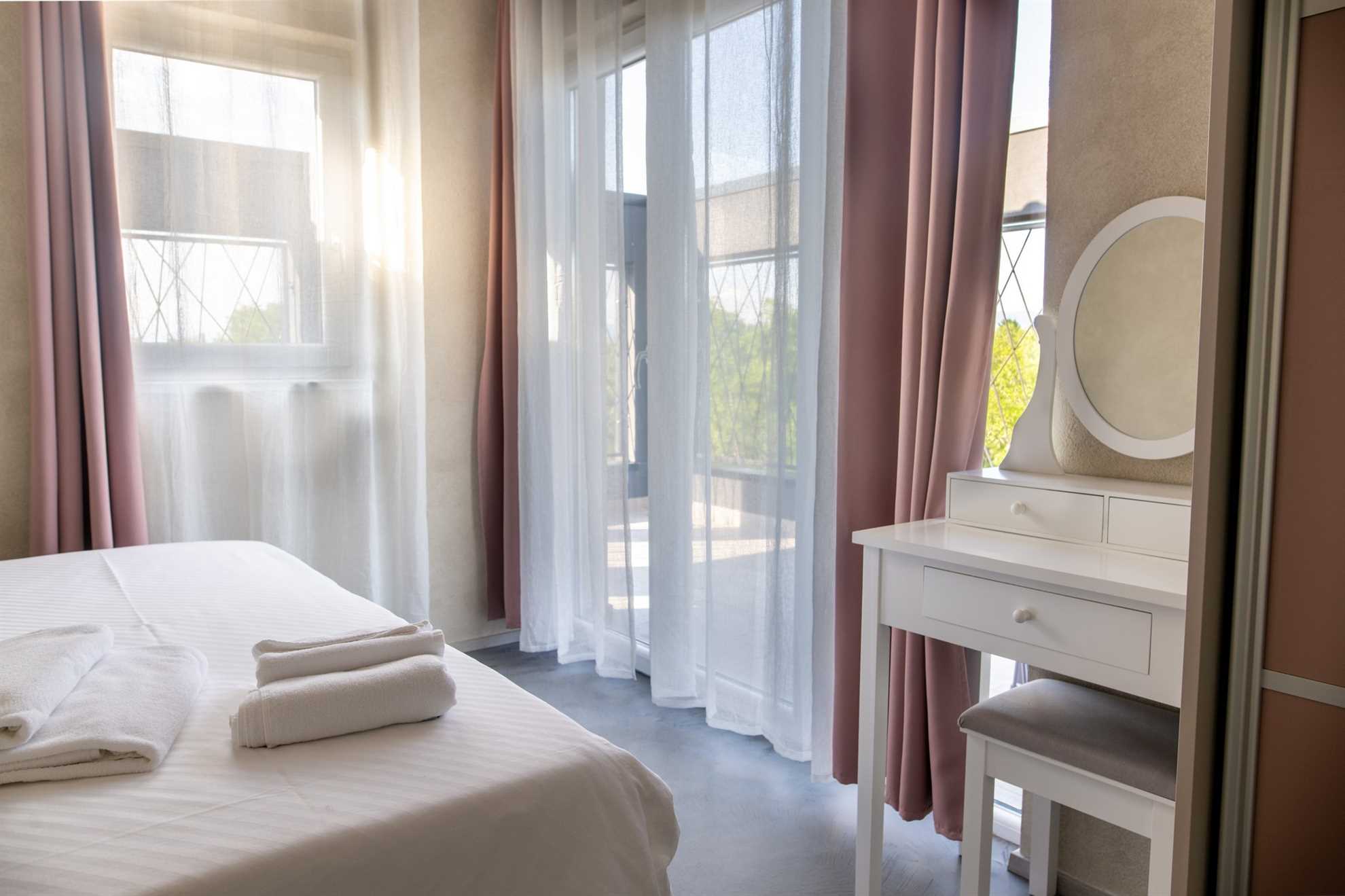 Villa Lota with a heated pool, sauna & E-car charger