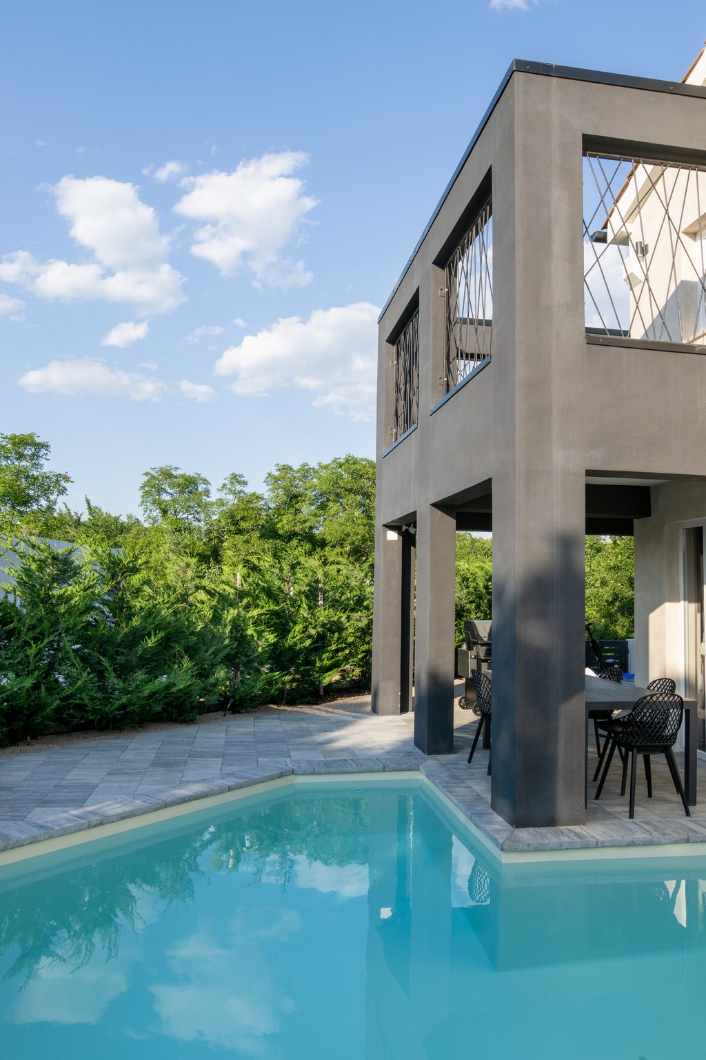 Villa Lota with a heated pool, sauna & E-car charger