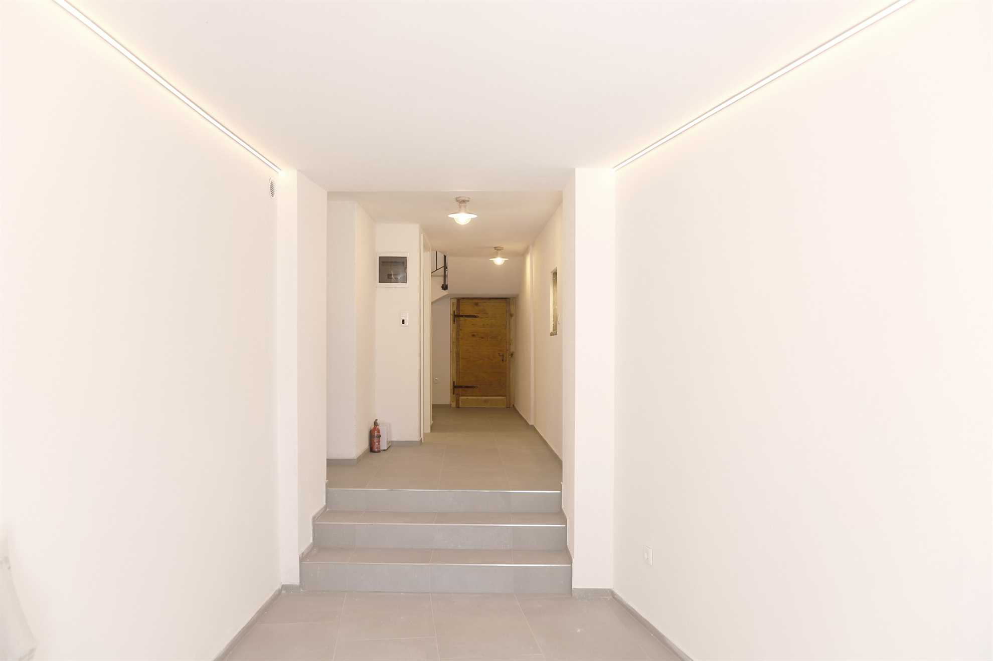 Villa Solaris with heated swimming pool, sauna & summer kitchen