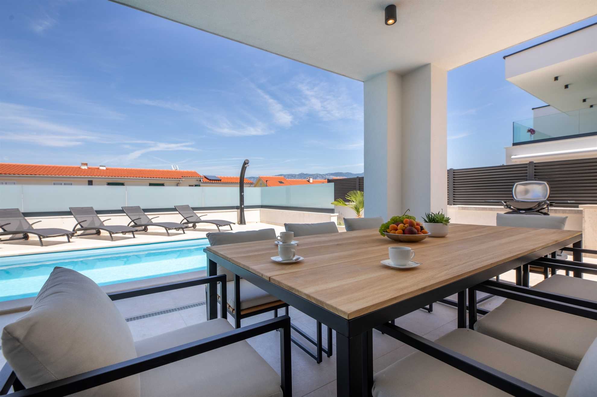 Villa Aria am Meer mit beheiztem Pool & Meerblick