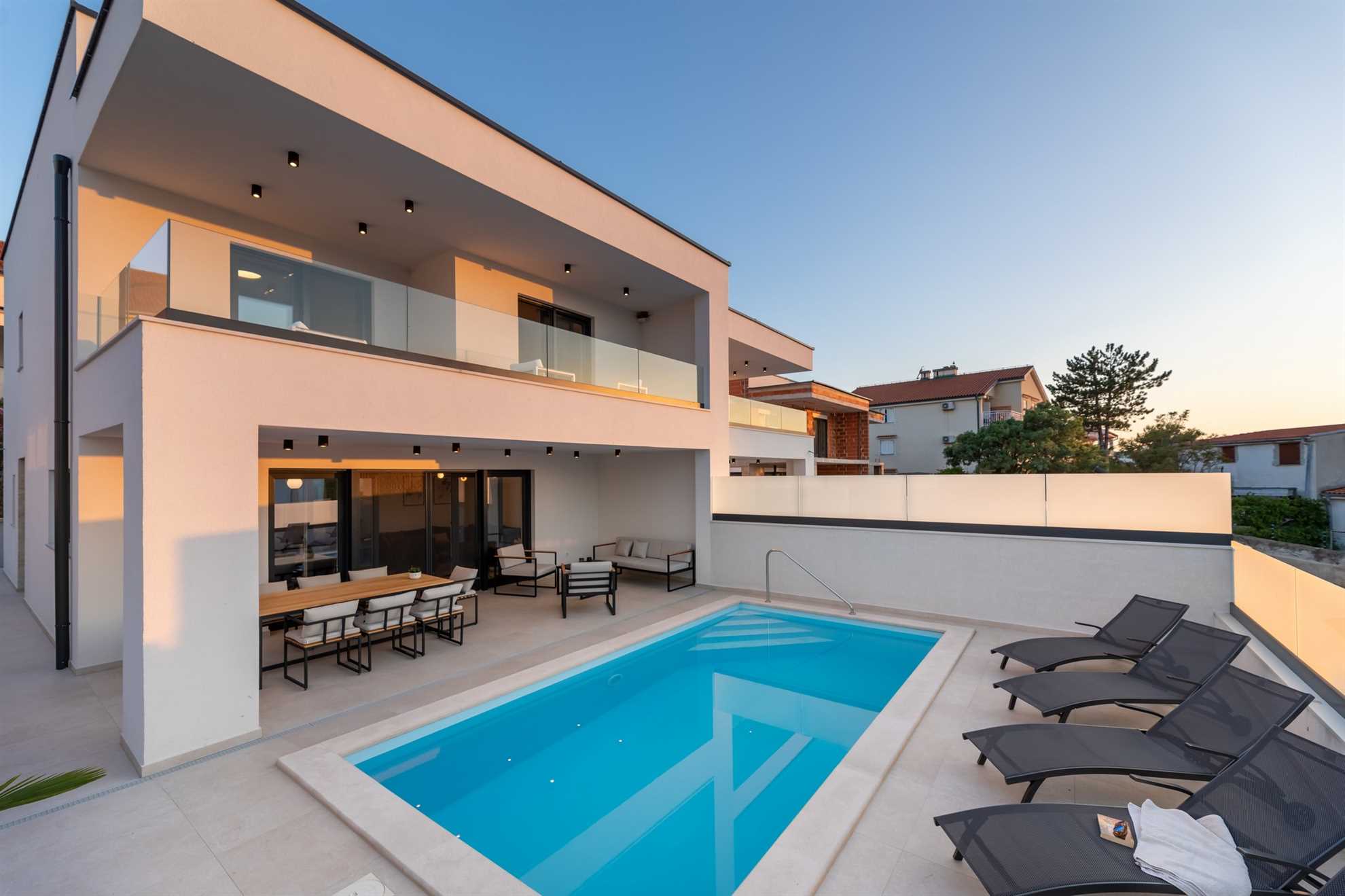 Villa Aria am Meer mit beheiztem Pool & Meerblick
