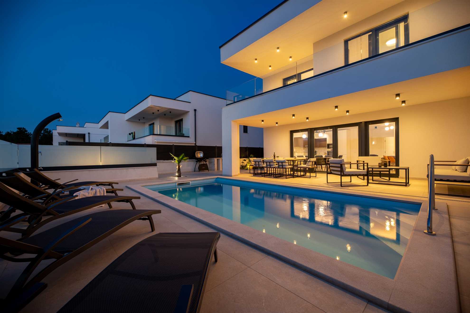 Villa Aria am Meer mit beheiztem Pool & Meerblick