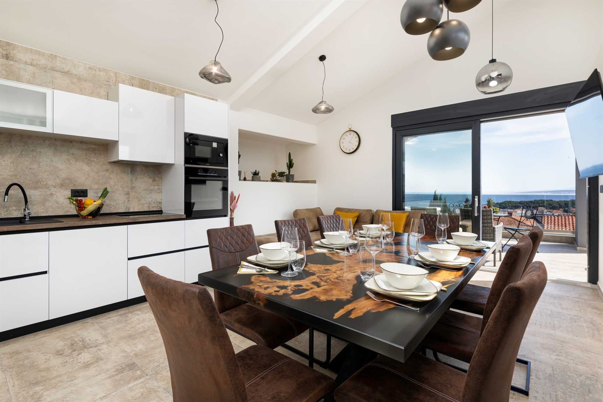 Luxury Penthouse Apartment IV. with a private Jacuzzi in Villa Adria Apartments