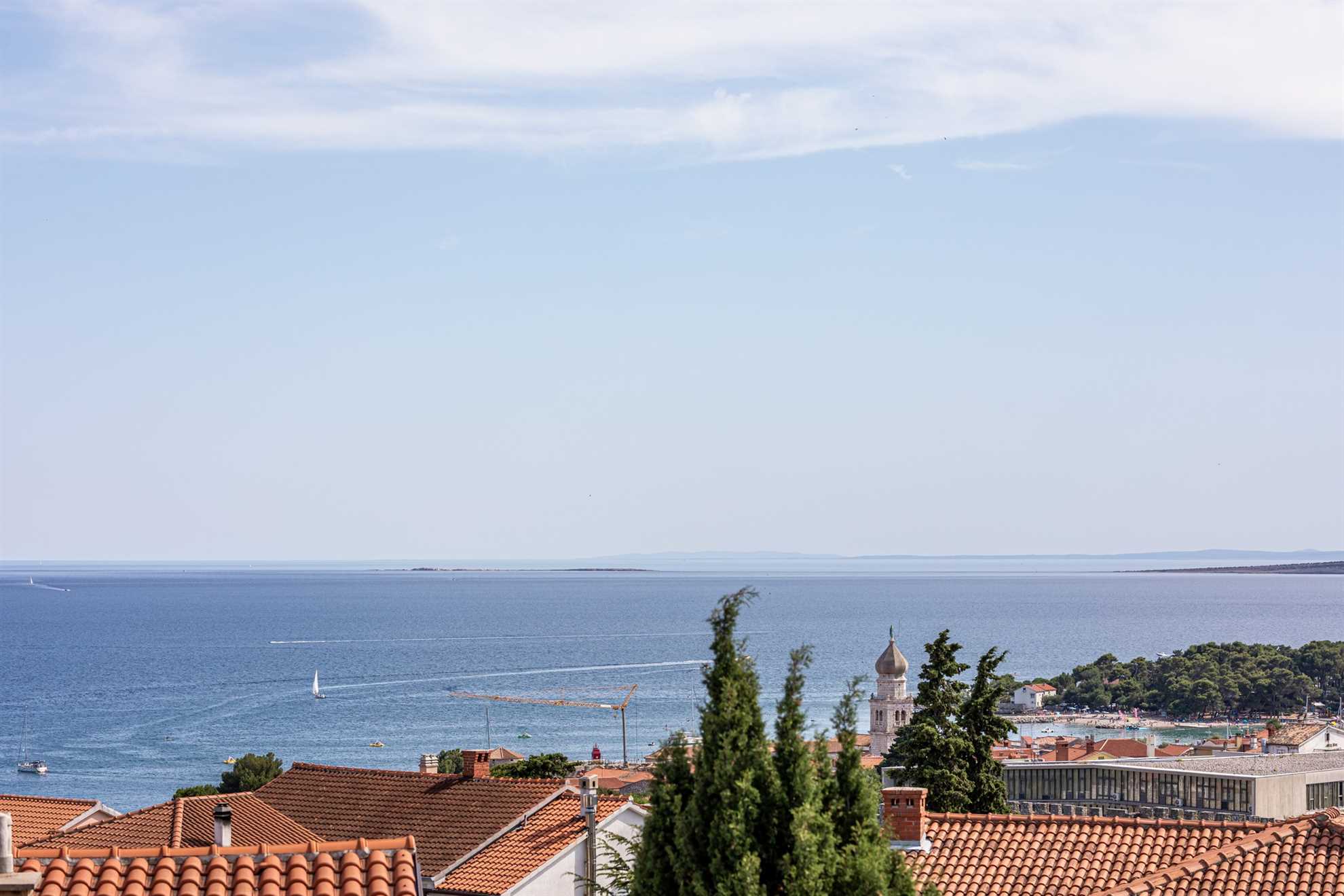 Luxury Penthouse Apartment IV. with a private Jacuzzi in Villa Adria Apartments