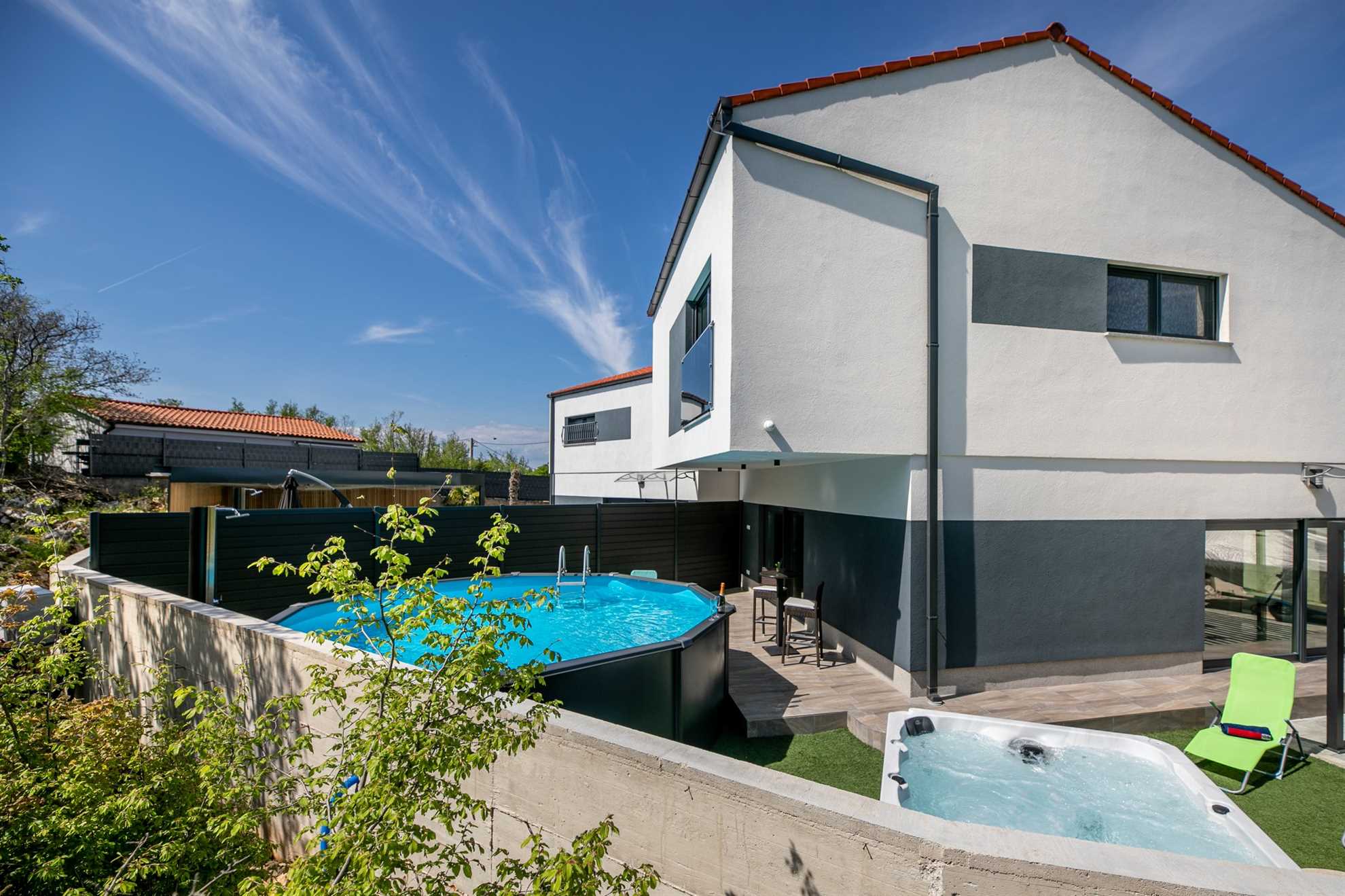 Villa Veroniq z bazenom & jacuzzijem