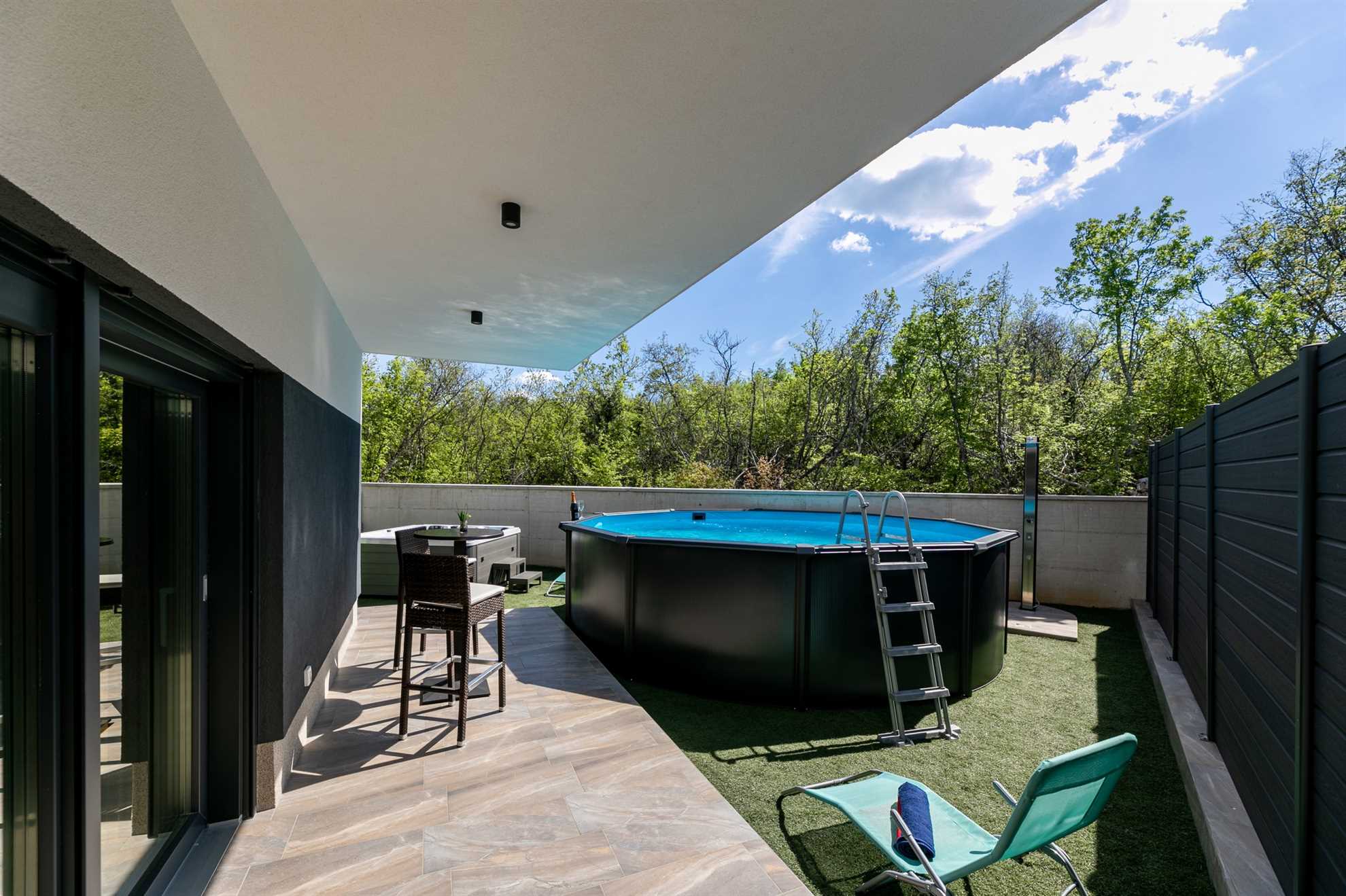 Villa Veroniq z bazenom & jacuzzijem