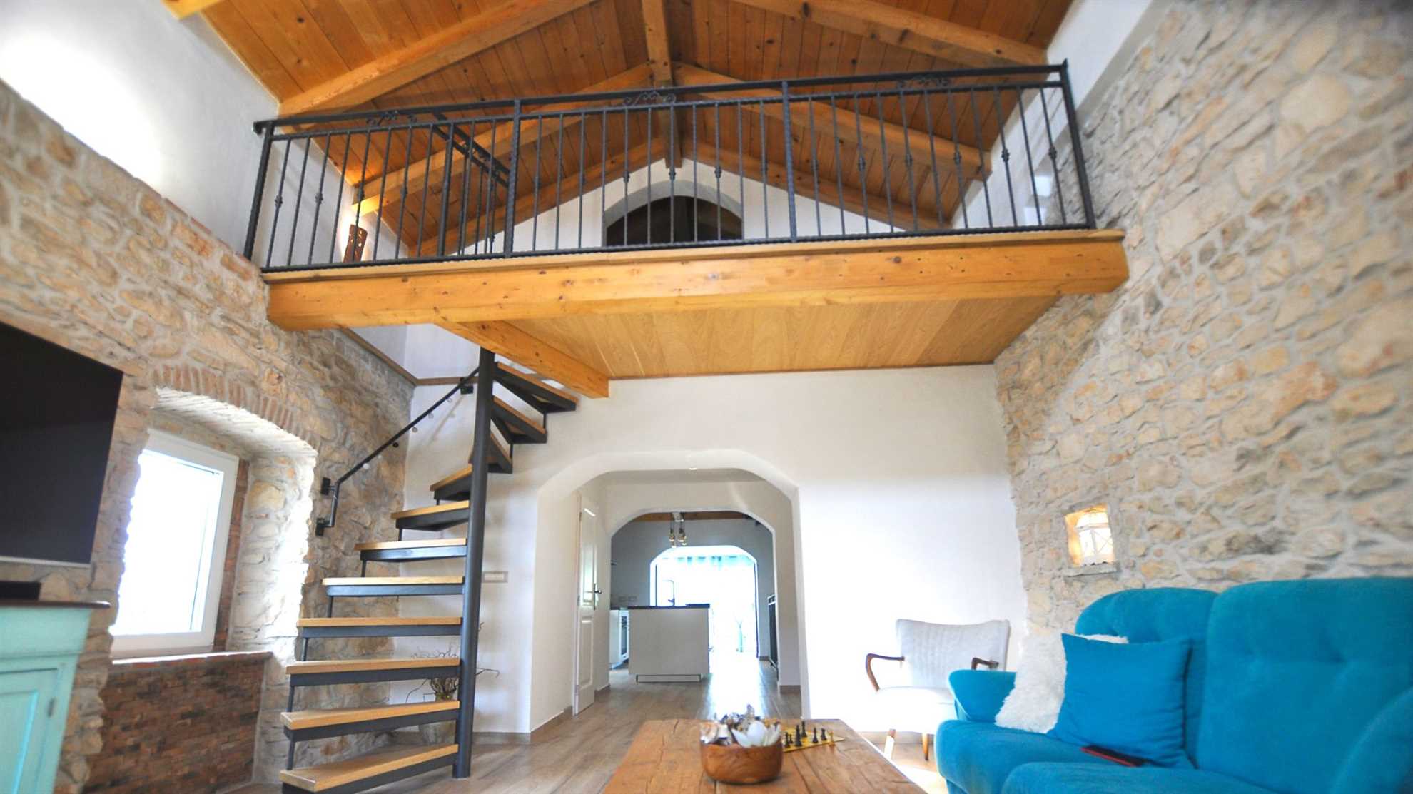 Villa Gisella with heated swimming pool