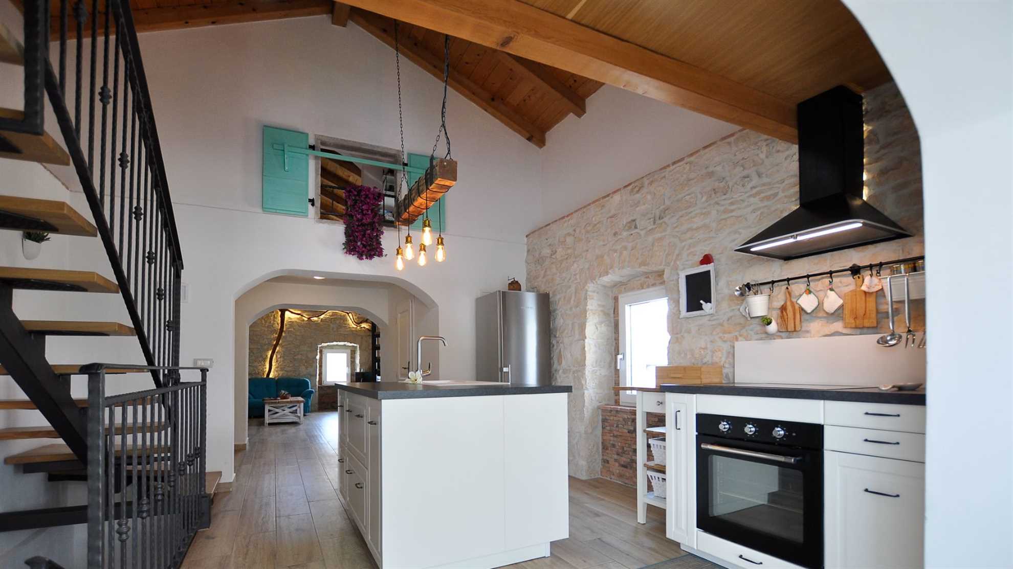 Villa Gisella with heated swimming pool
