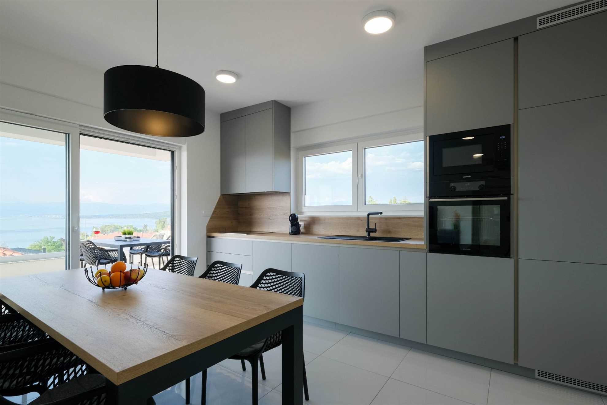 Sunset Royal Apartment II. with a beautiful Seaview