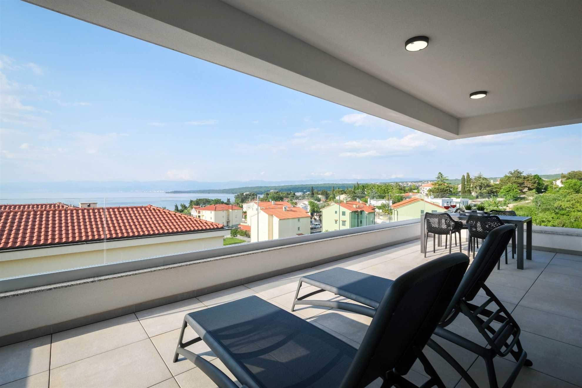Sunset Royal Apartment II. with a beautiful Seaview