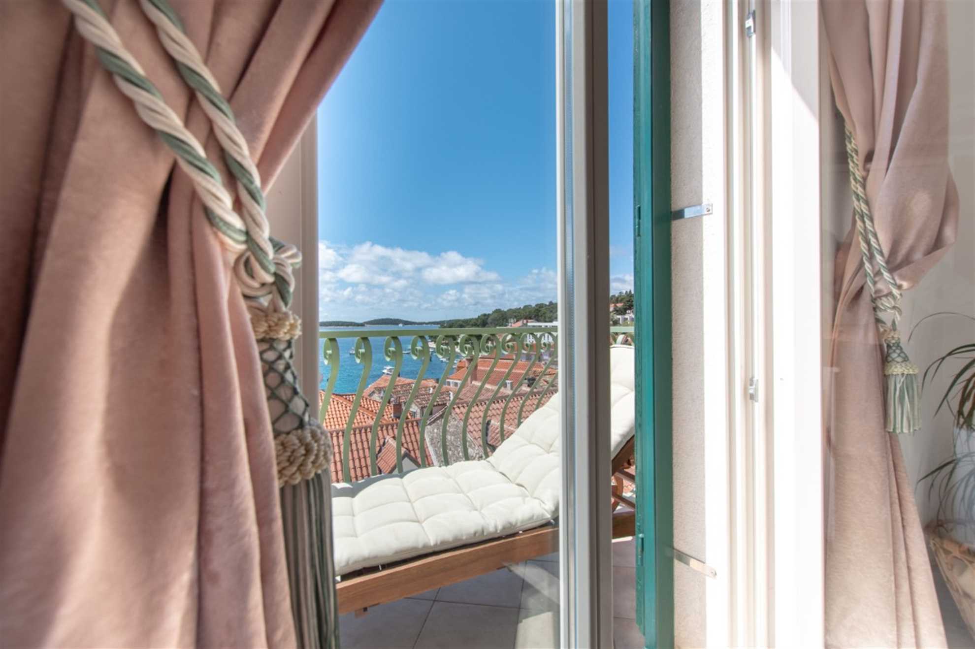 Image of Hotel Park Hvar- Deluxe double suite with balcony