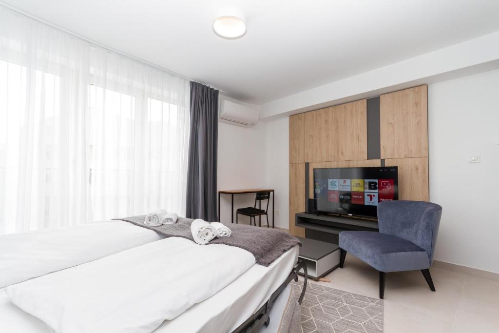 Garden Palace - One Bedroom Apartment Da Matteo