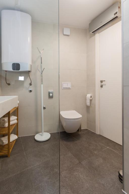 Garden Palace - One Bedroom Apartment Da Matteo