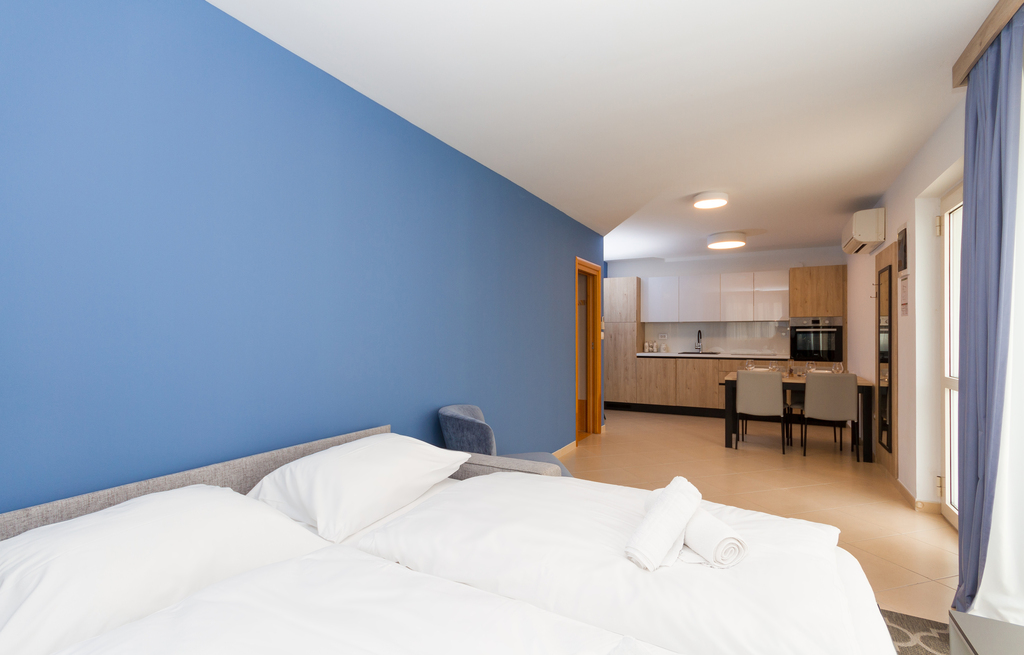 One Bedroom Apartment Sembid