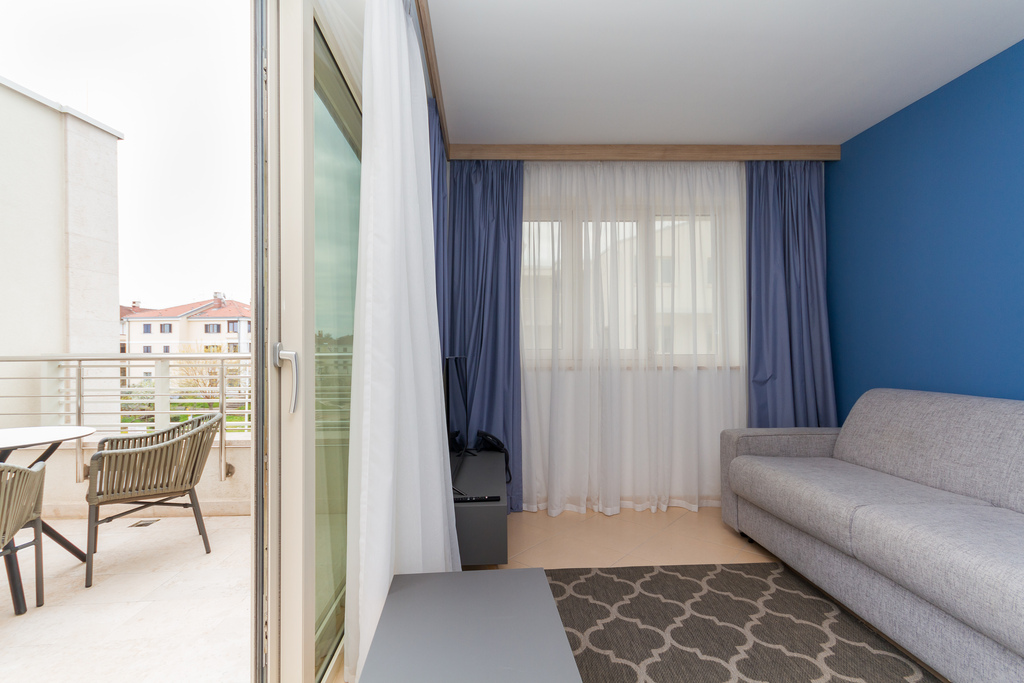 One Bedroom Apartment Sembid