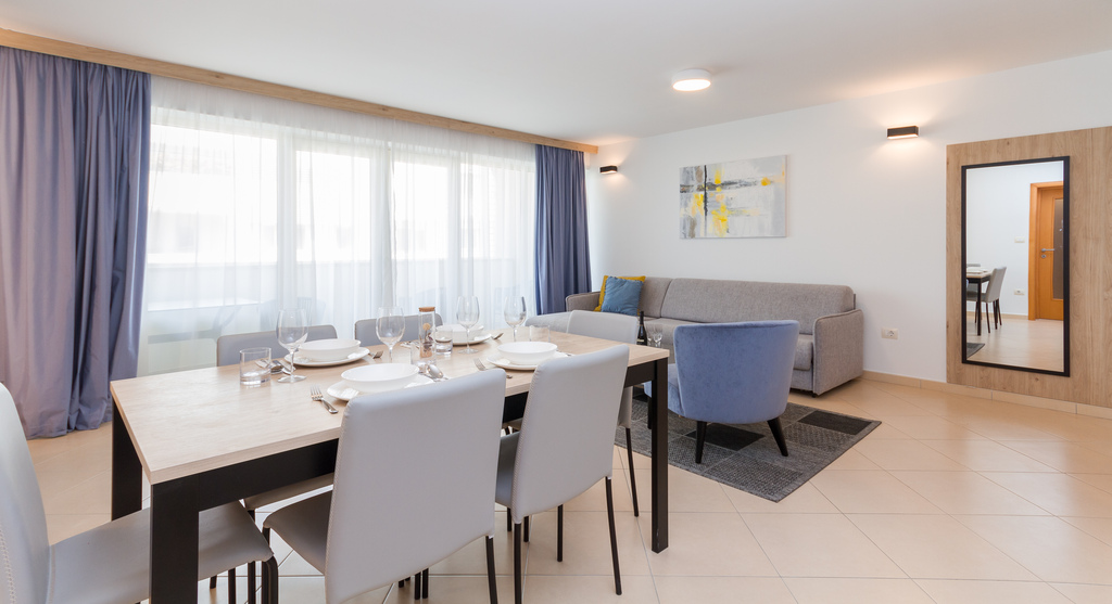Garden Palace – Two Bedroom Apartment with balcony Loti