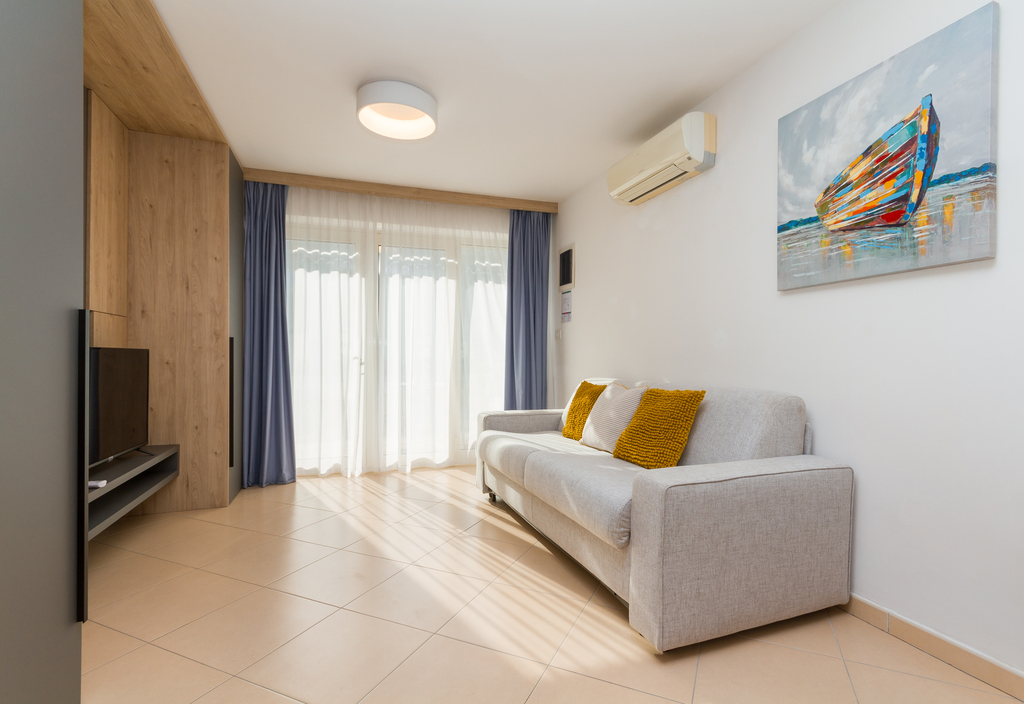 Studio Apartment with Terrace Palma