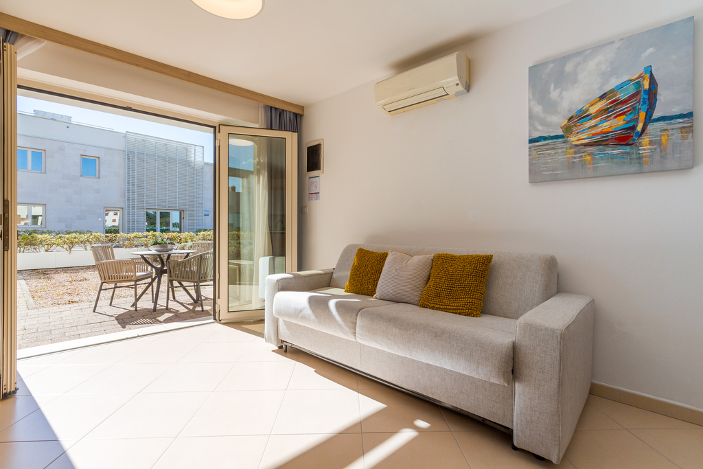 Studio Apartment with Terrace Palma