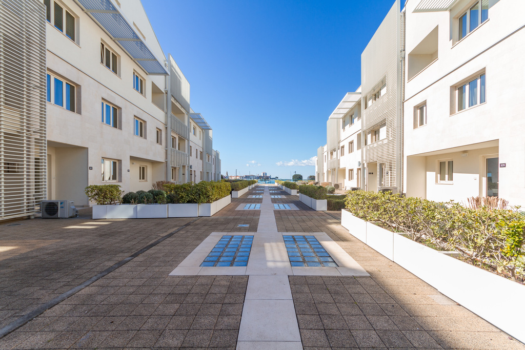 Studio Apartment with Terrace Palma