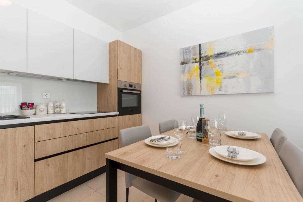 Supreme Apartment Miramare