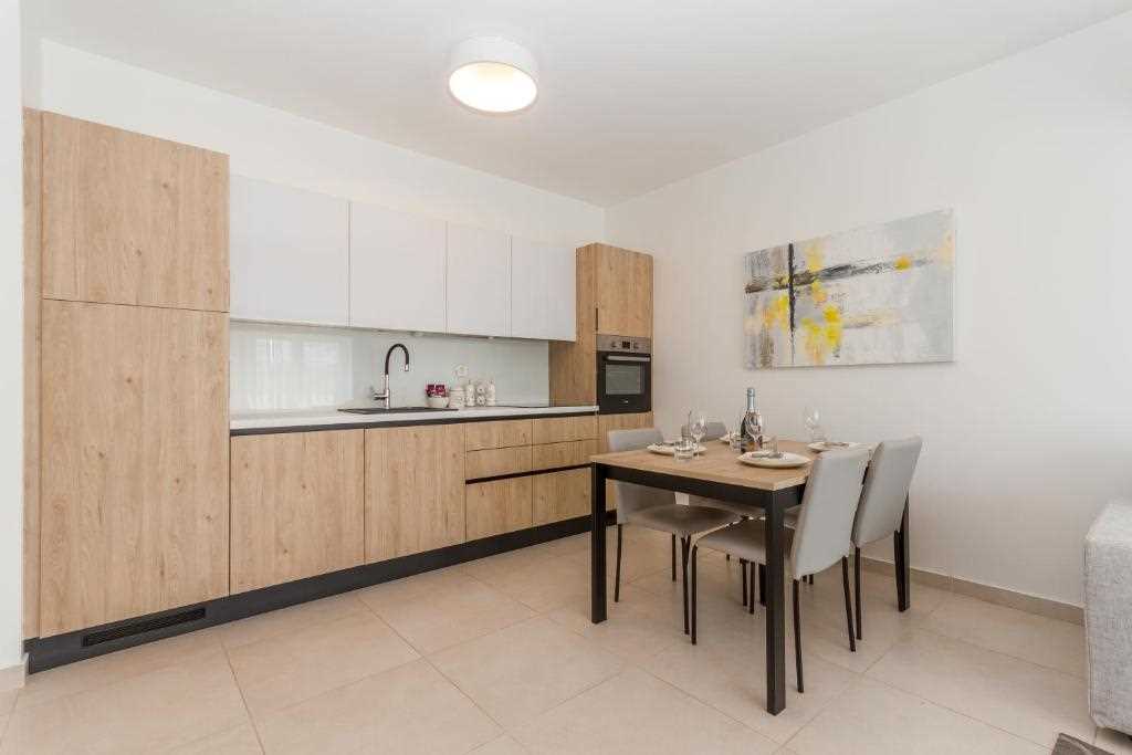 Supreme Apartment Miramare