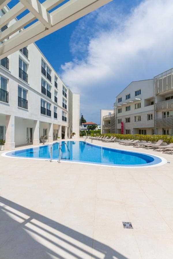 Garden Palace – One bedroom apartment with Sea view Azur