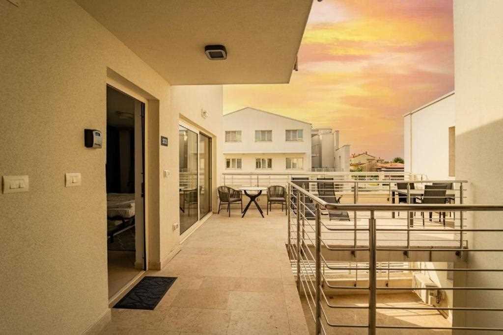 Garden Palace – One bedroom apartment with Seaview Vitamin Sea