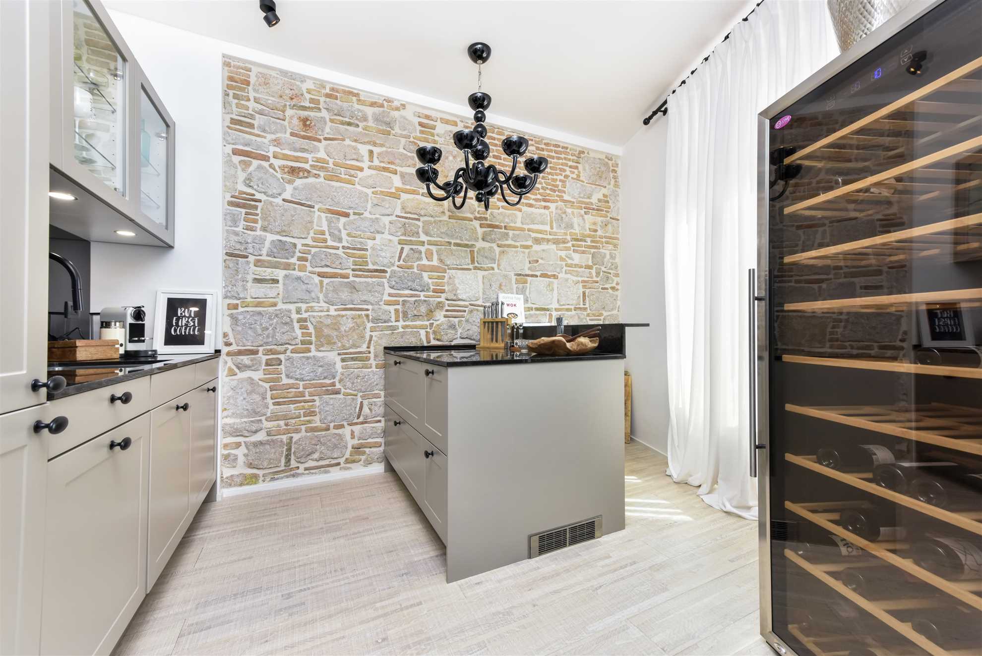 Luxury Apartment Sunce