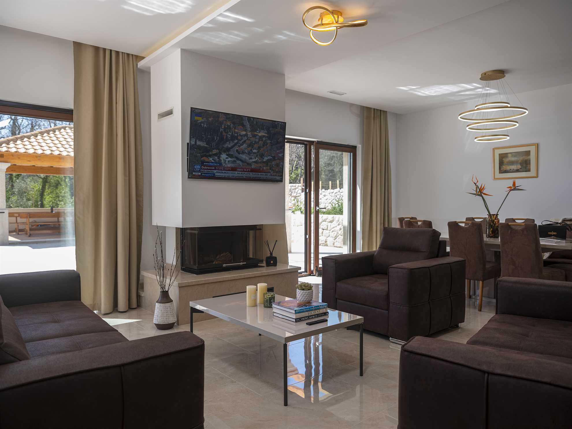 Villa Phaunos - privacy, relaxation and luxury with a heated pool