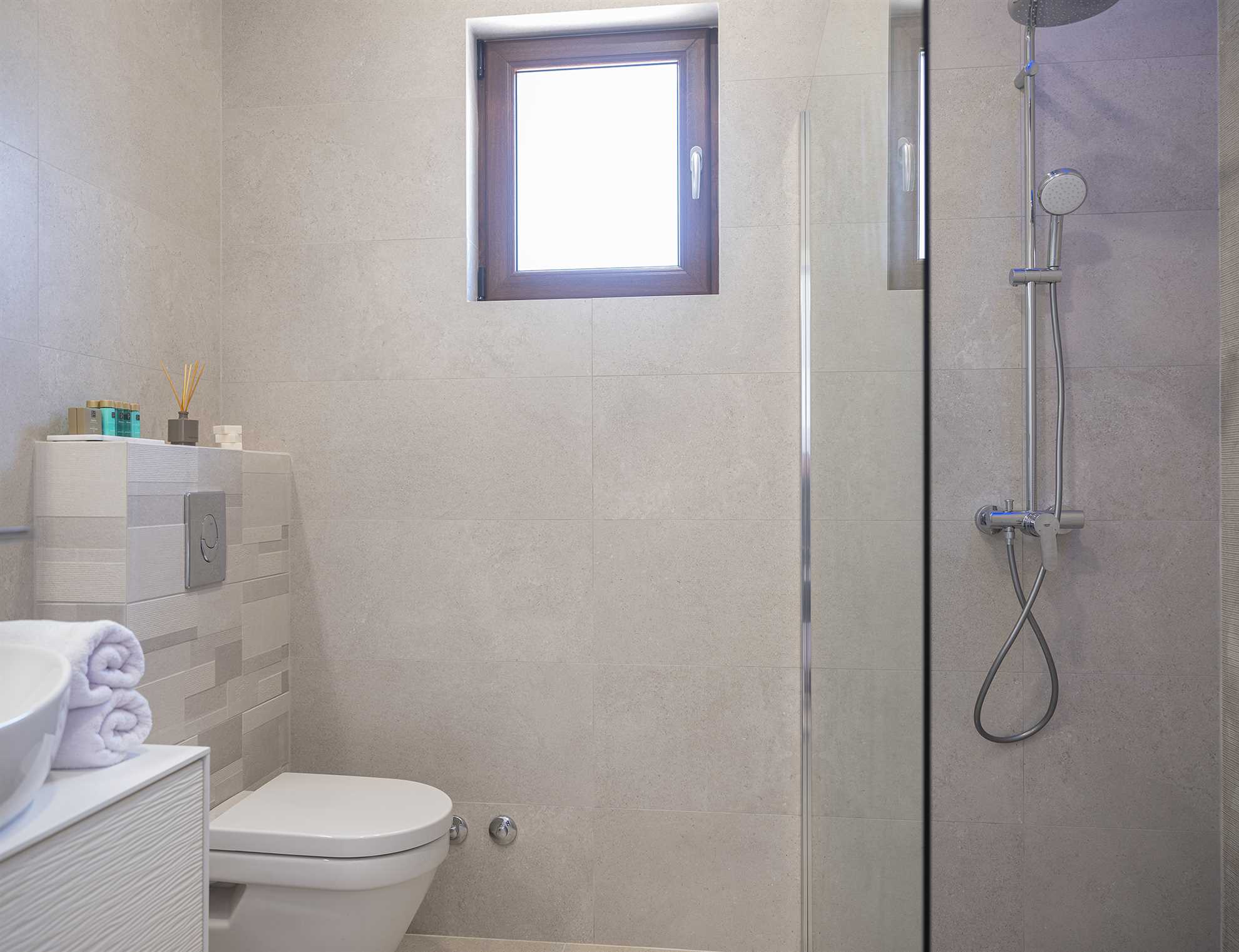 Villa Phaunos - privacy, relaxation and luxury with a heated pool
