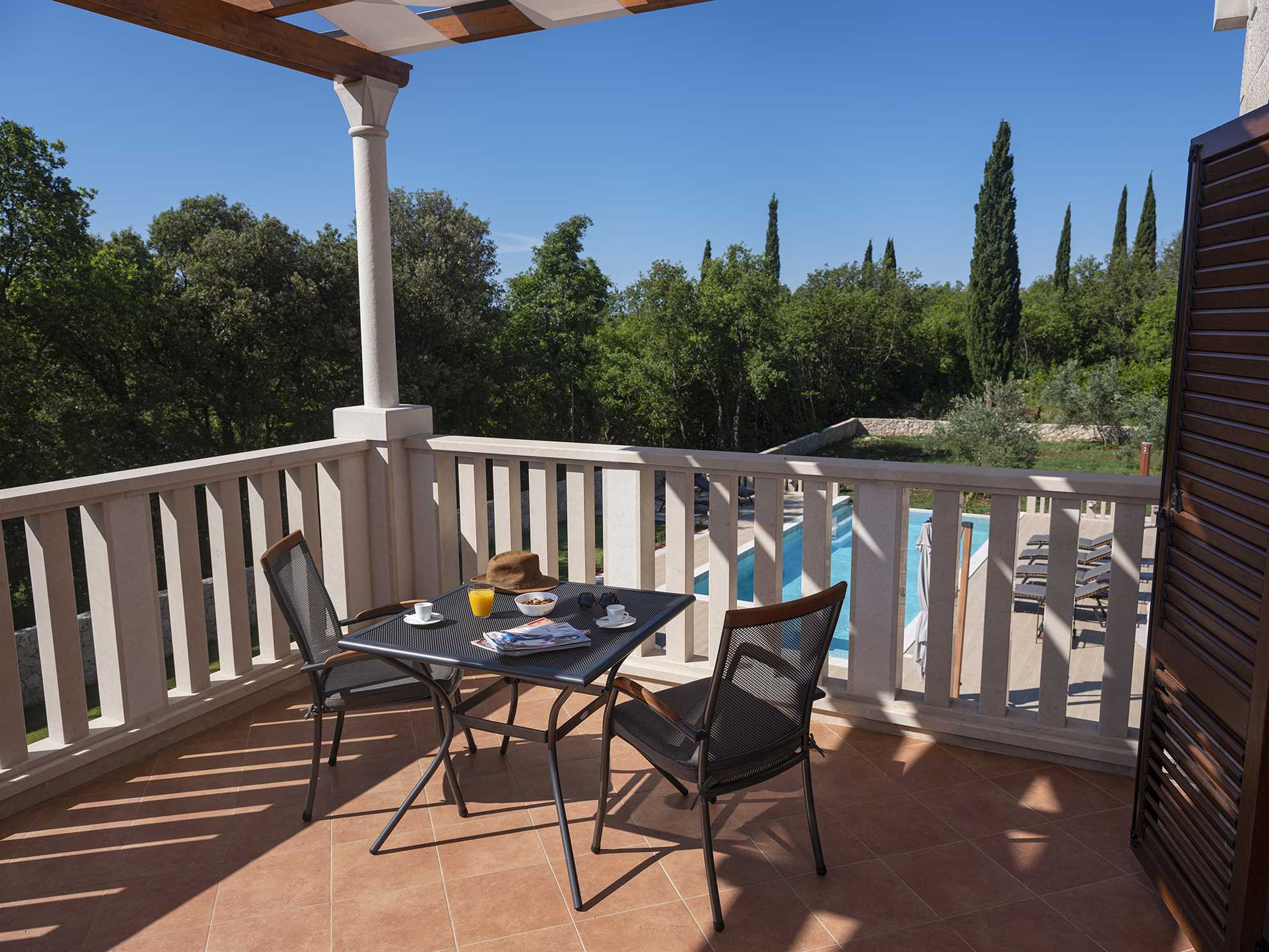 Villa Phaunos - privacy, relaxation and luxury with a heated pool
