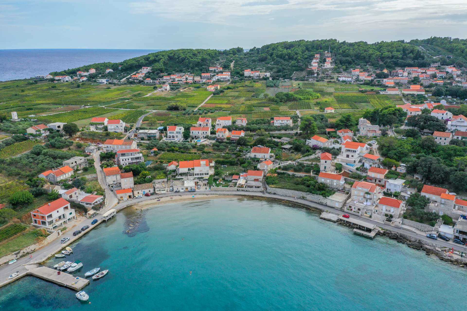 Villa Southern Beauty - six bedroom villa with a pool and jacuzzi on Island Korčula