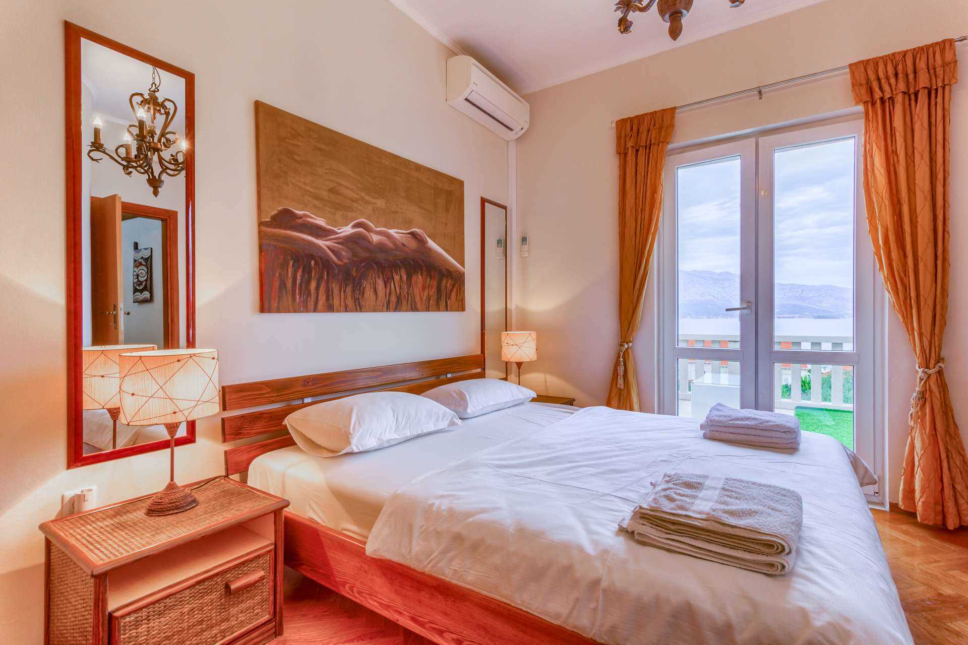 Villa Southern Beauty - six bedroom villa with a pool and jacuzzi on Island Korčula