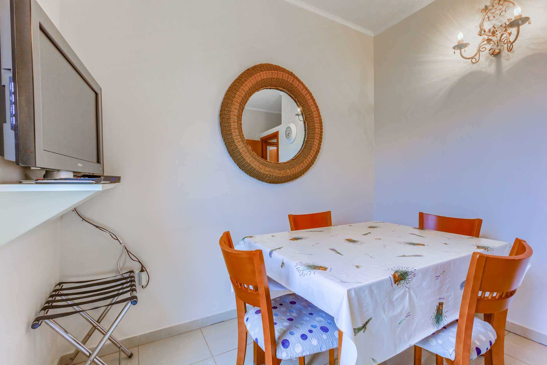 Villa Southern Beauty - six bedroom villa with a pool and jacuzzi on Island Korčula