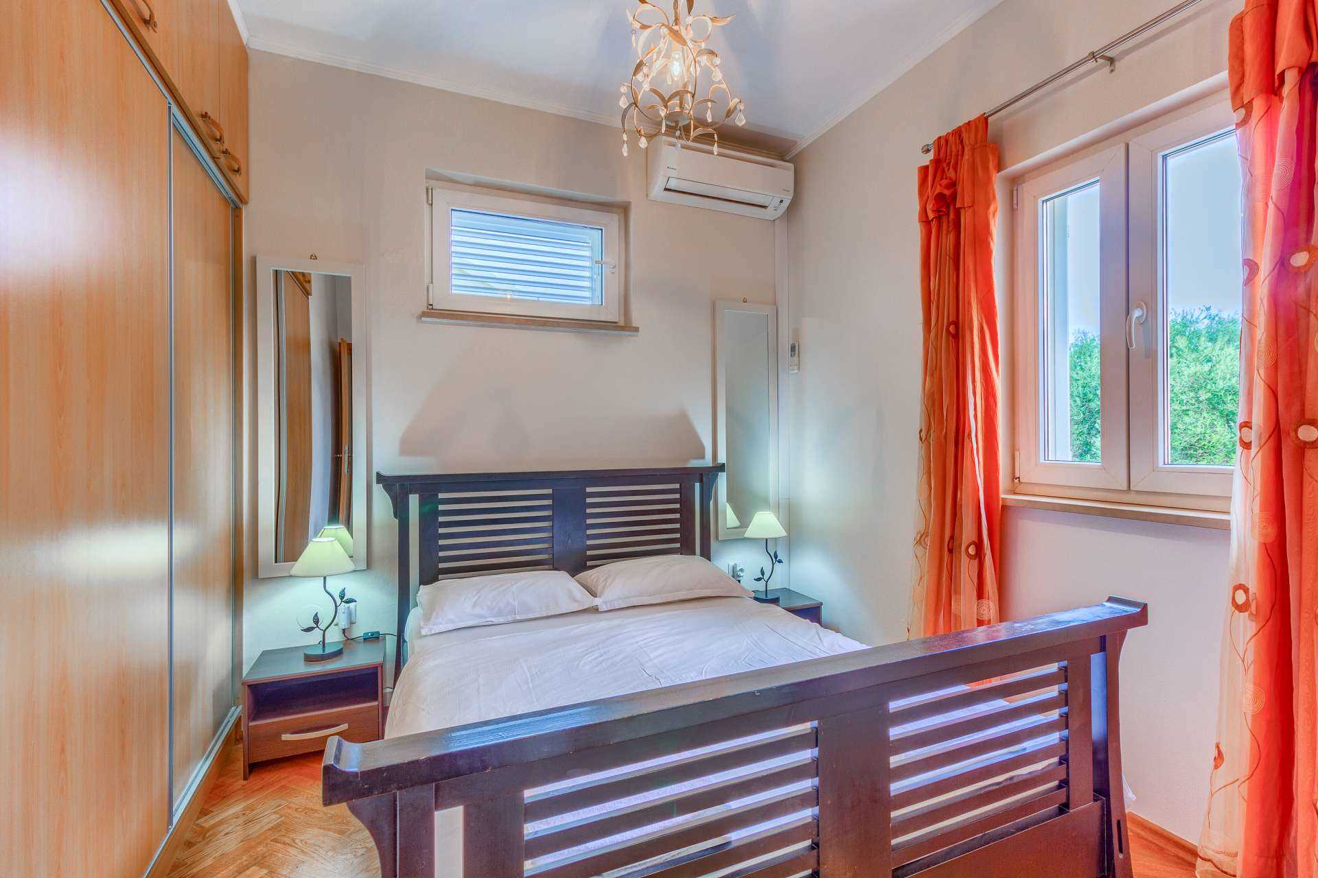 Villa Southern Beauty - six bedroom villa with a pool and jacuzzi on Island Korčula