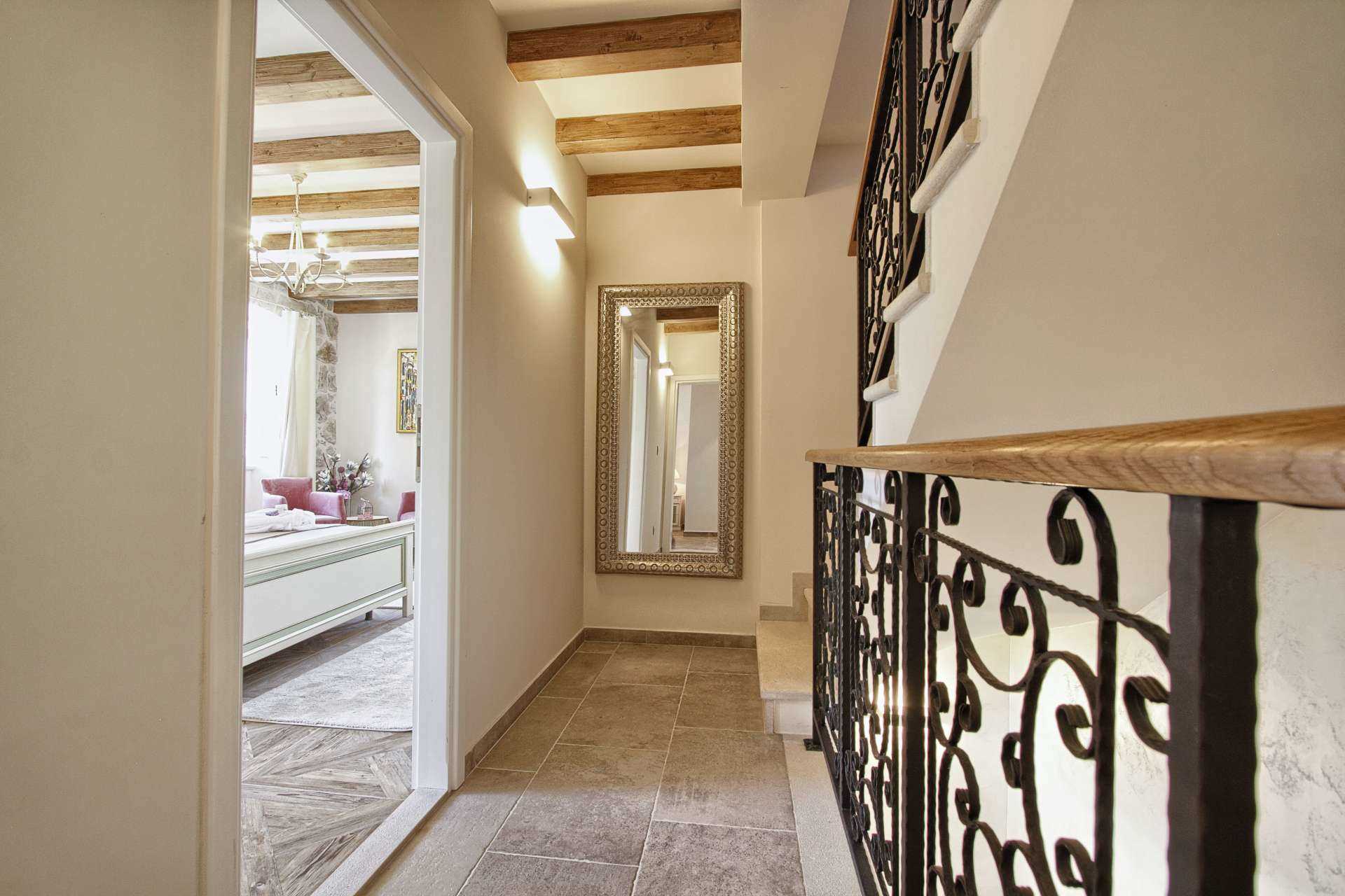 Villa Illyria -charming villa by the sea for 8 guests, close to restaurants and cafes