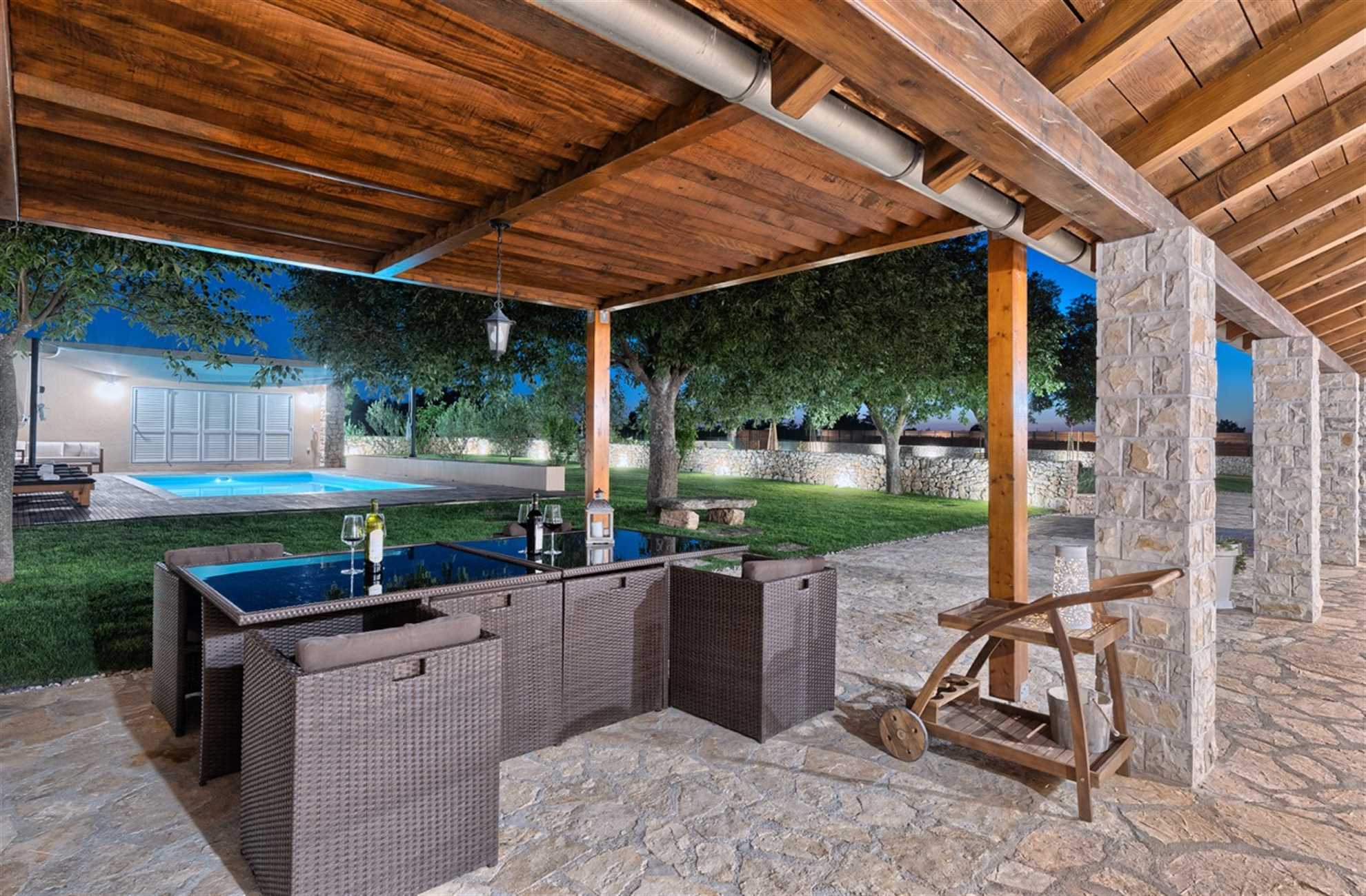 Villa River and Sea Retreat - für 12 Gäste mit Pool, 10 Minuten zum Strand