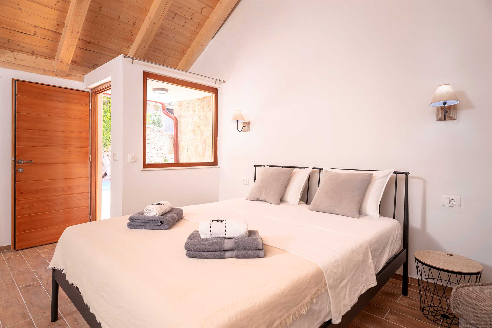 Villa Nativa Hvar - charming cottage for up to 8 guests with a private pool